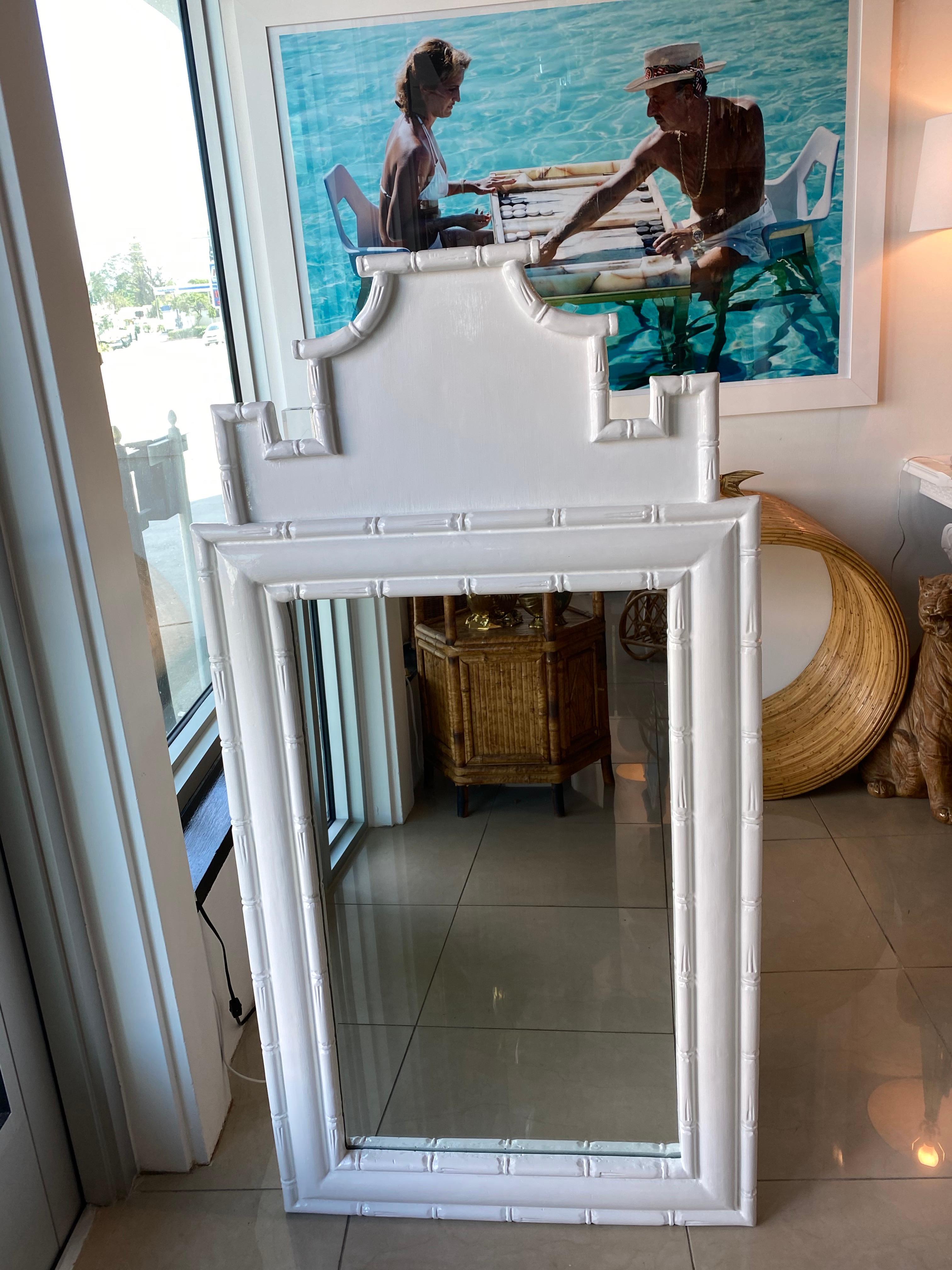 Vintage Faux Bamboo Pagoda Chinoiserie White Lacquered Wall Mirror For Sale 3