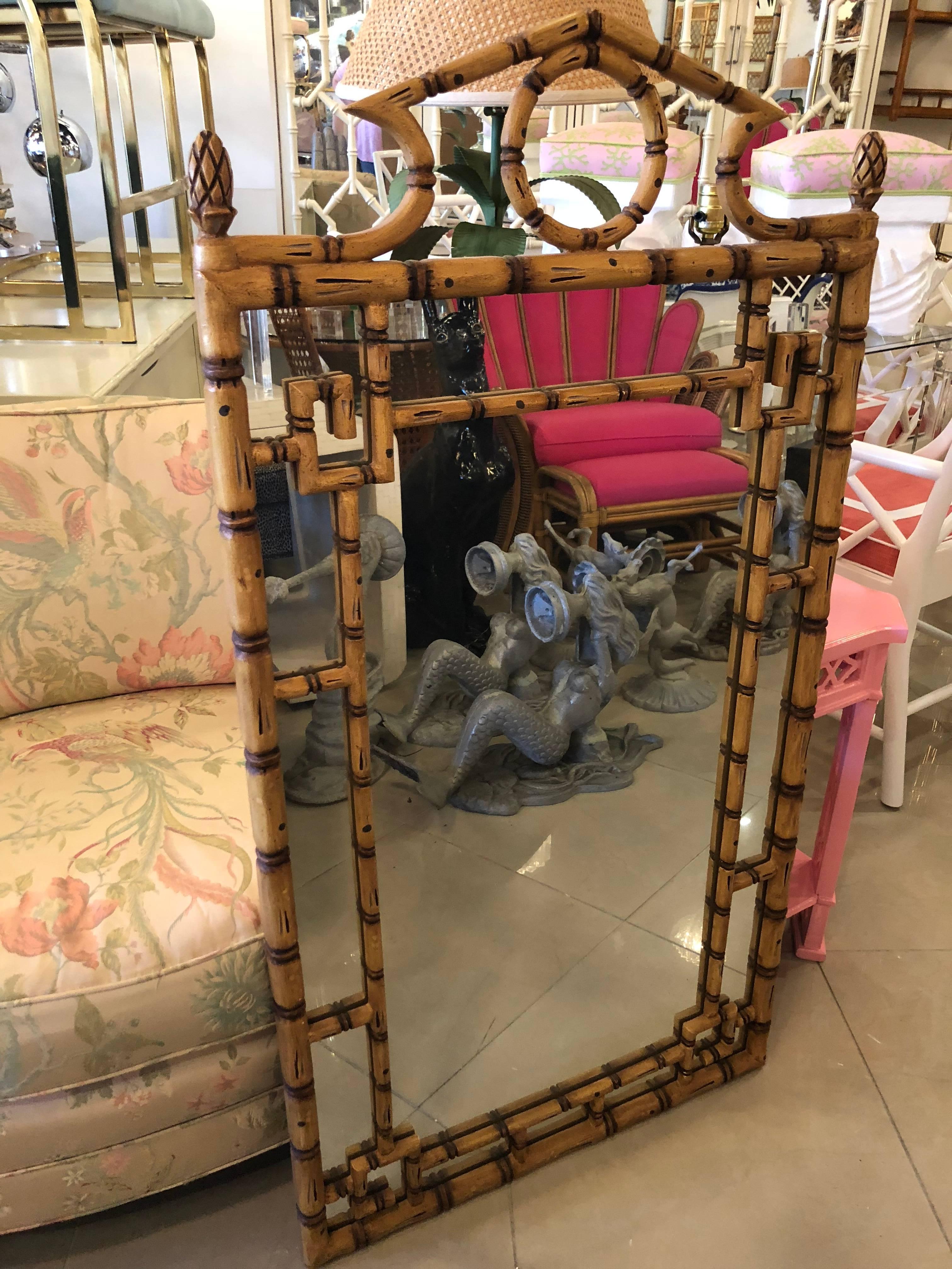 Fin du 20e siècle Vieux miroir mural pagode en faux bambou clé grecque