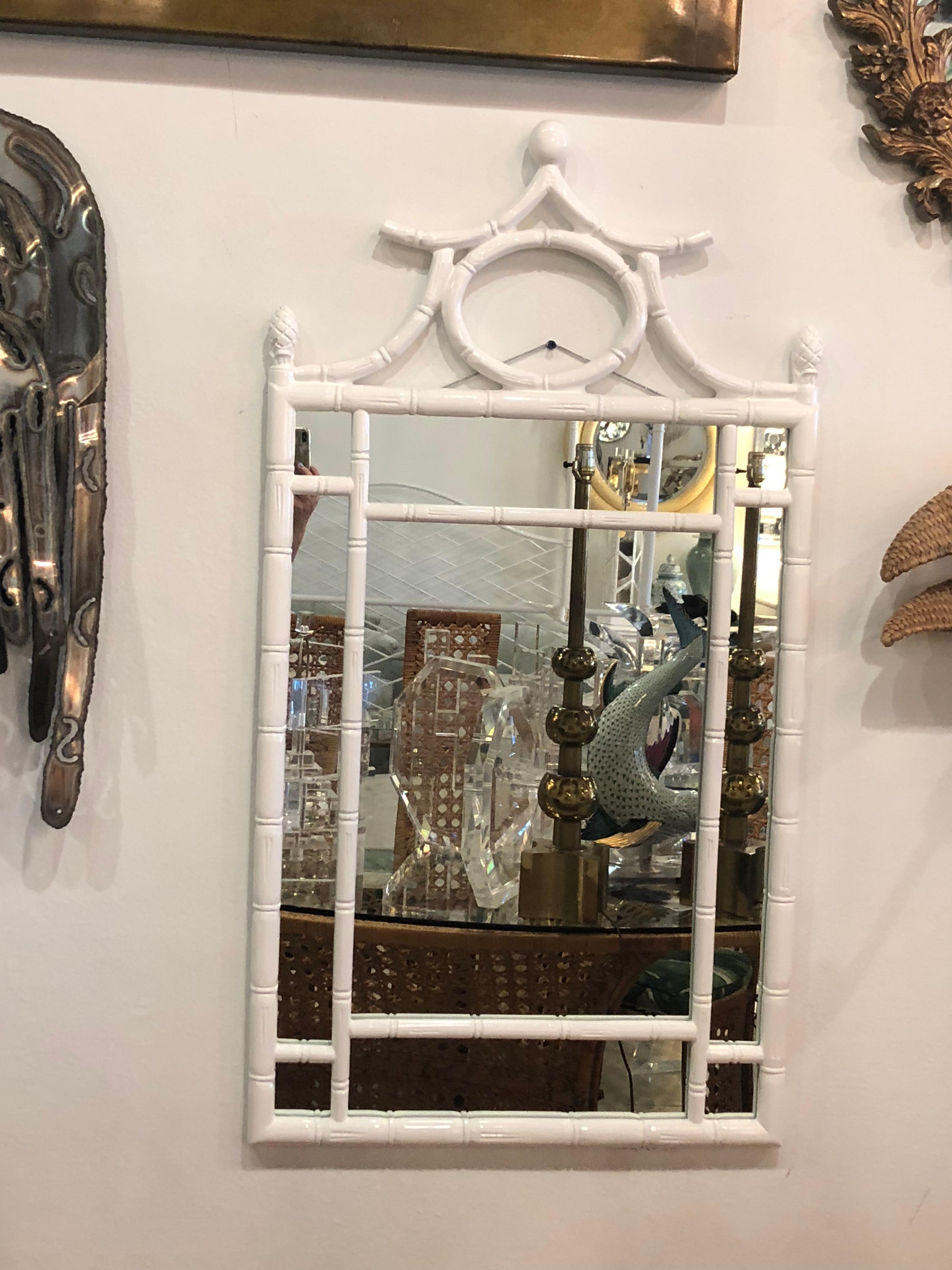 Vintage Faux Bamboo White Lacquered Pagoda Wall Mirror In Excellent Condition In West Palm Beach, FL