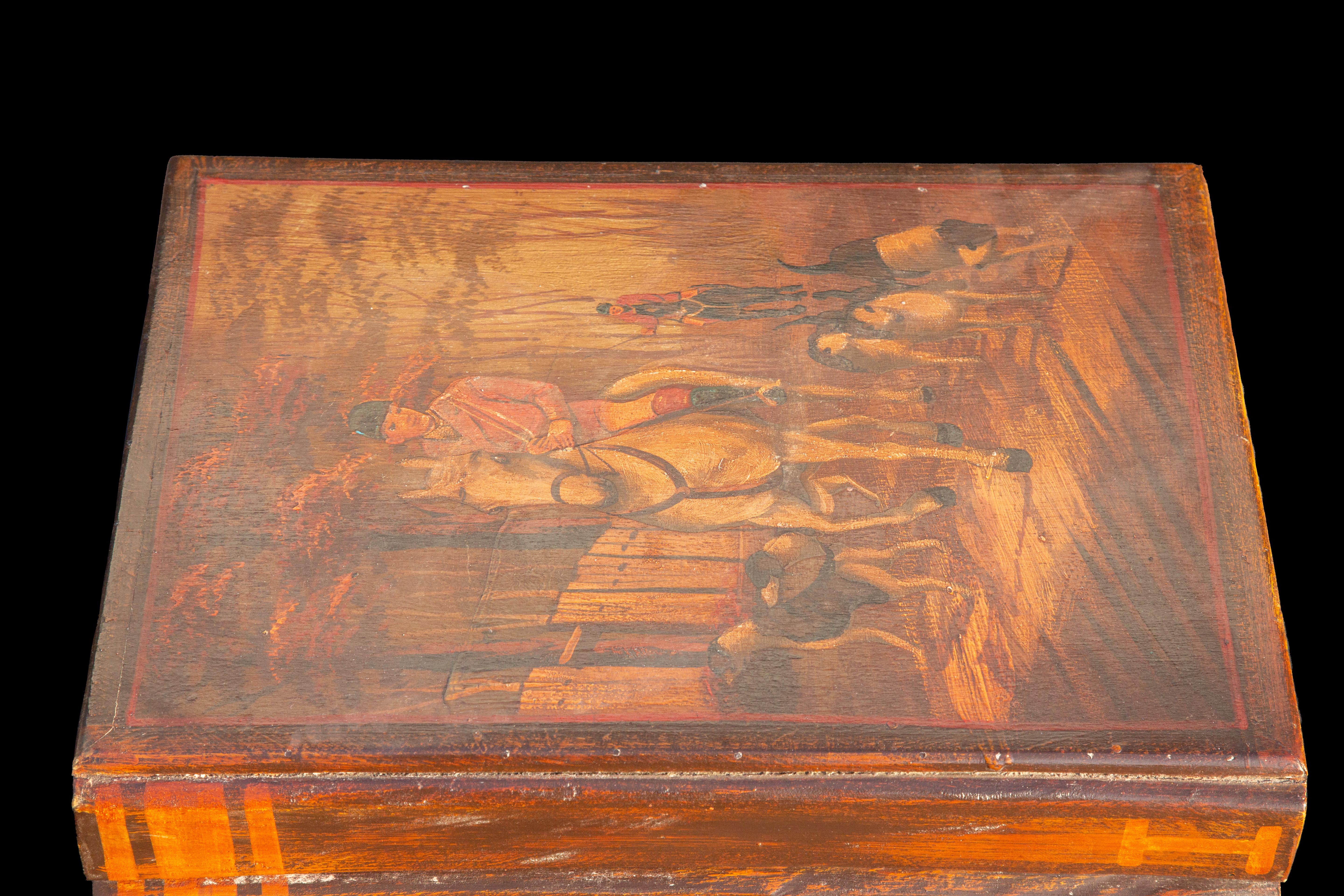 Vintage Faux Book Table with Horse Scene and Storage In Good Condition For Sale In New York, NY