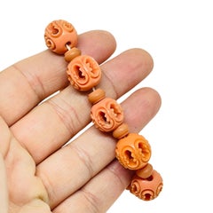 Vintage faux coral beaded bracelet