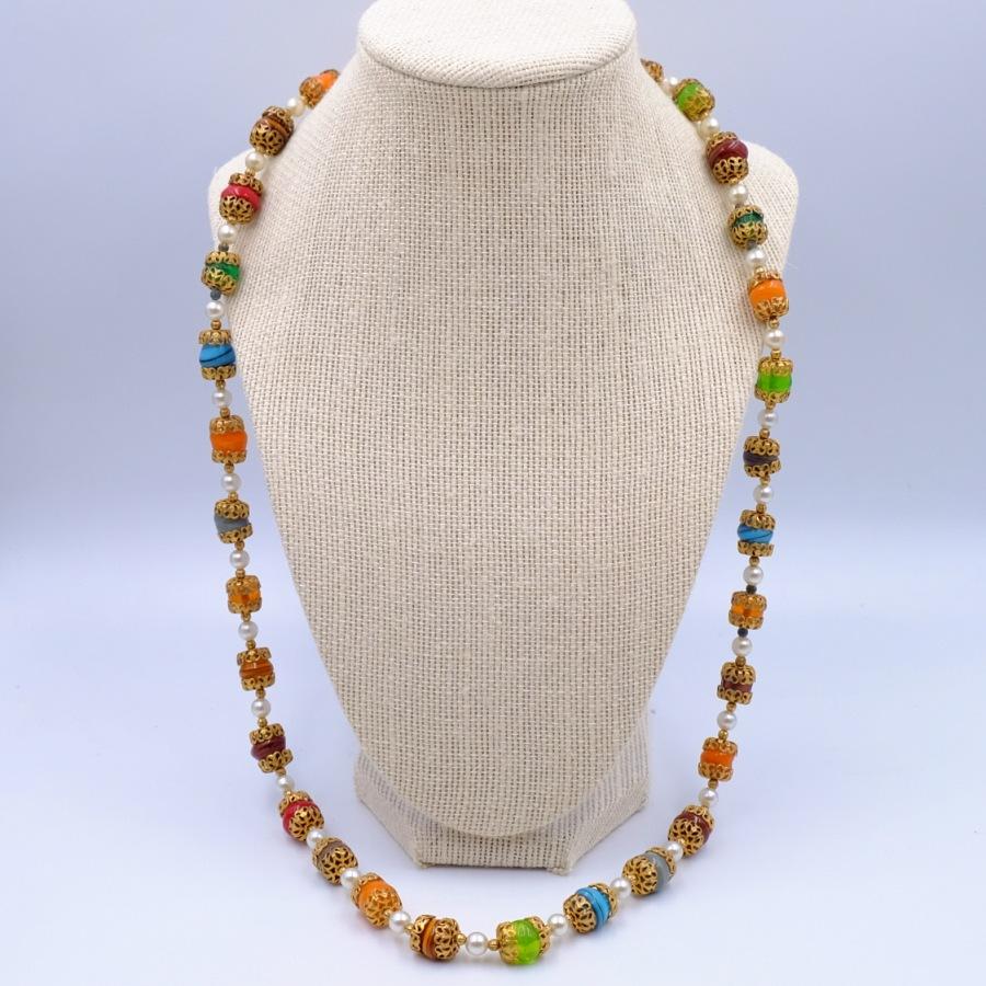 Women's or Men's Vintage Faux Gemstones Pearl Sotuar Multicolor Necklace