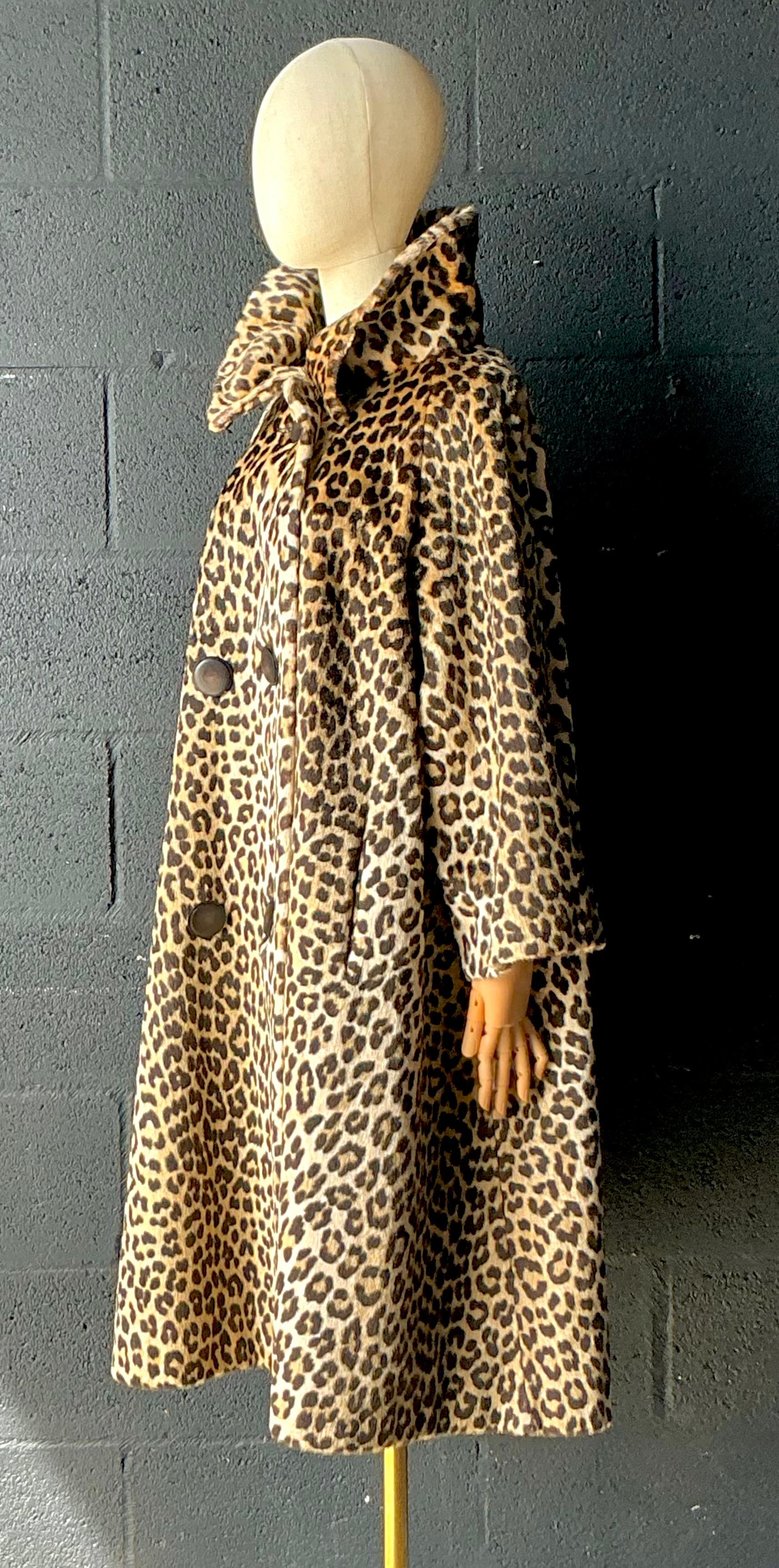 da uomo o donna Cappotto vintage in finto leopardo con bottoni in vendita