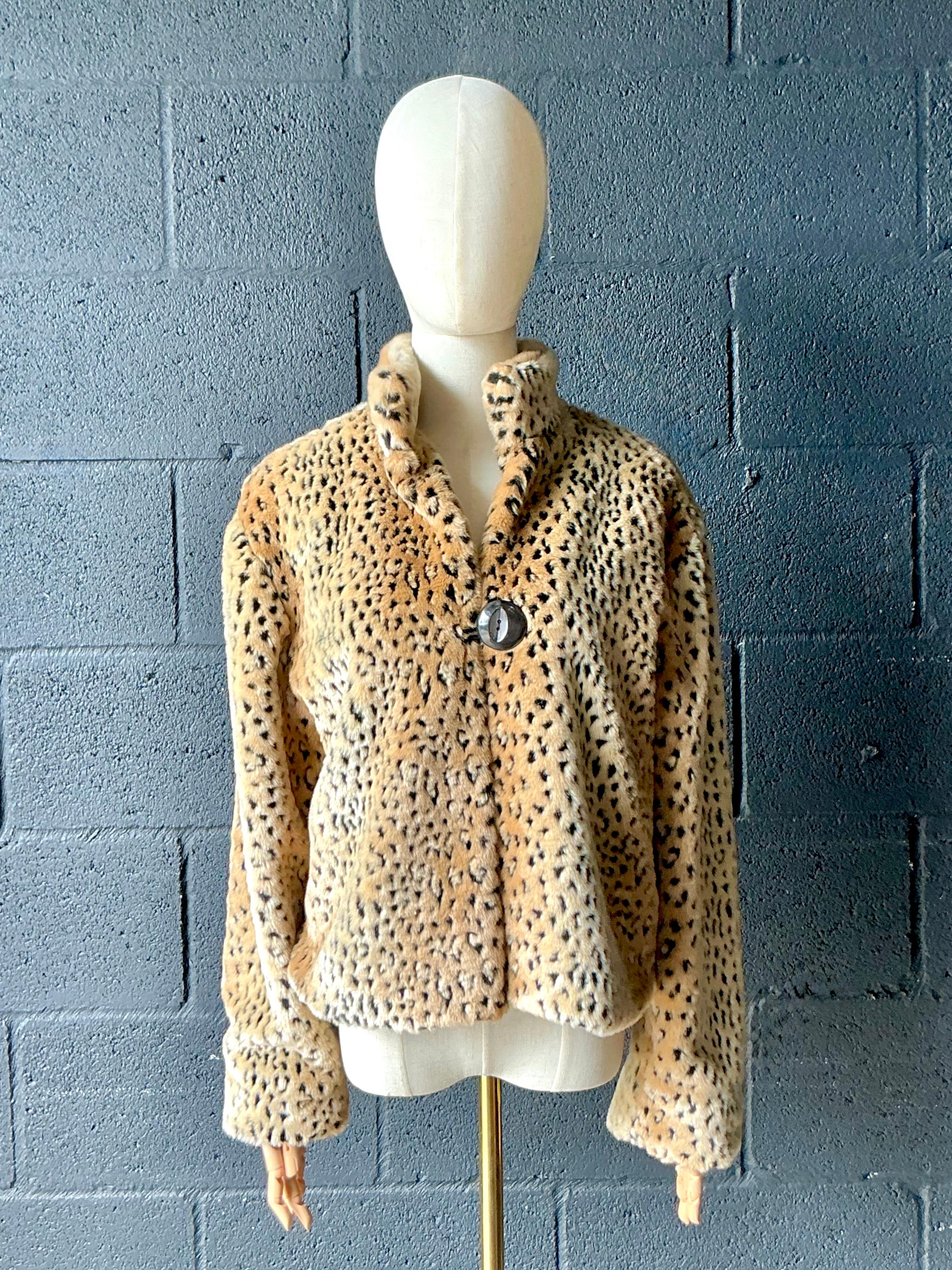 Coates d'epoca in finto leopardo dipinto di cavallino In condizioni buone in vendita a West Palm Beach, FL