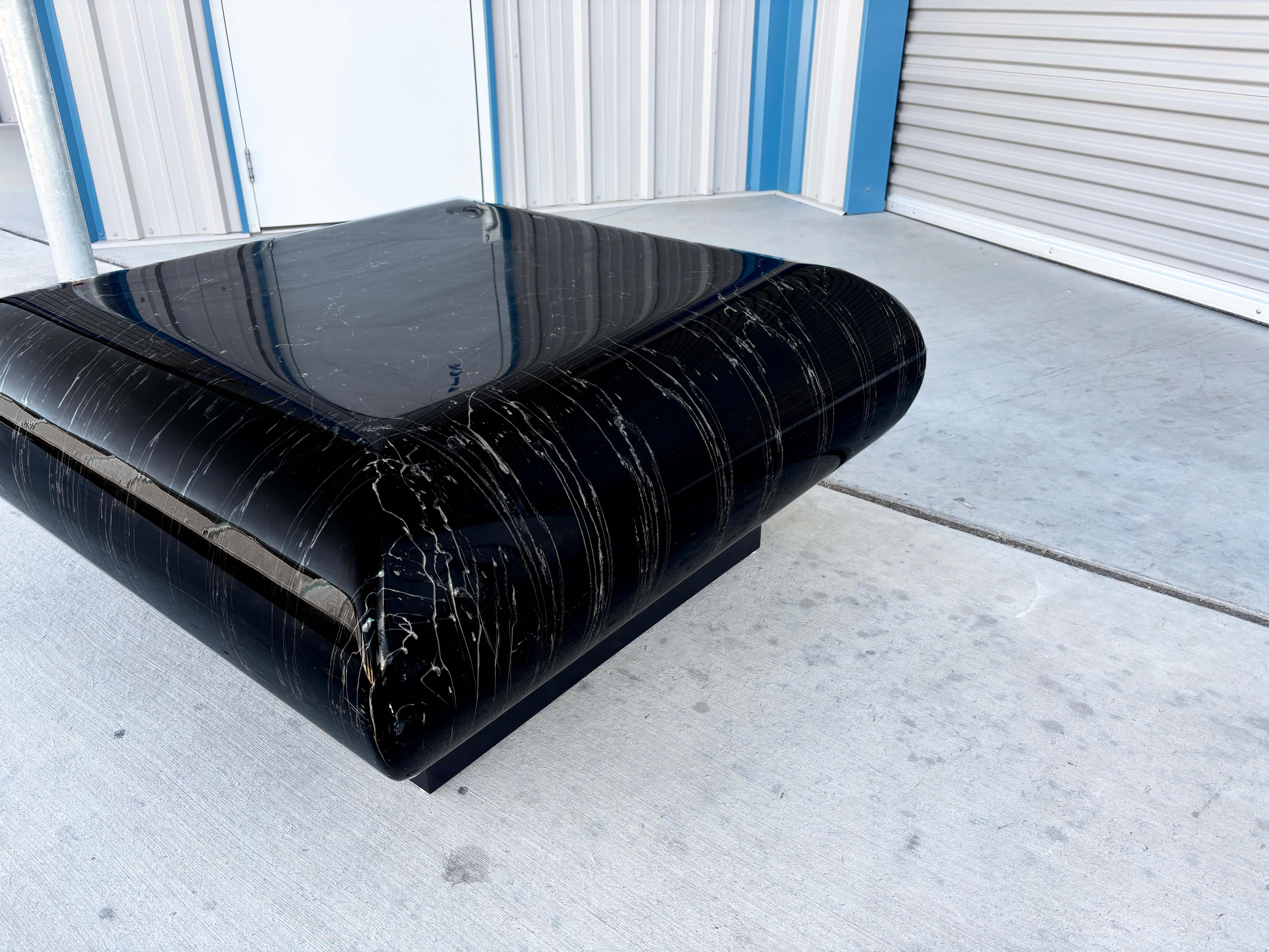 Late 20th Century Vintage Faux Marble Coffee Table Styled After Willy Rizzo For Sale