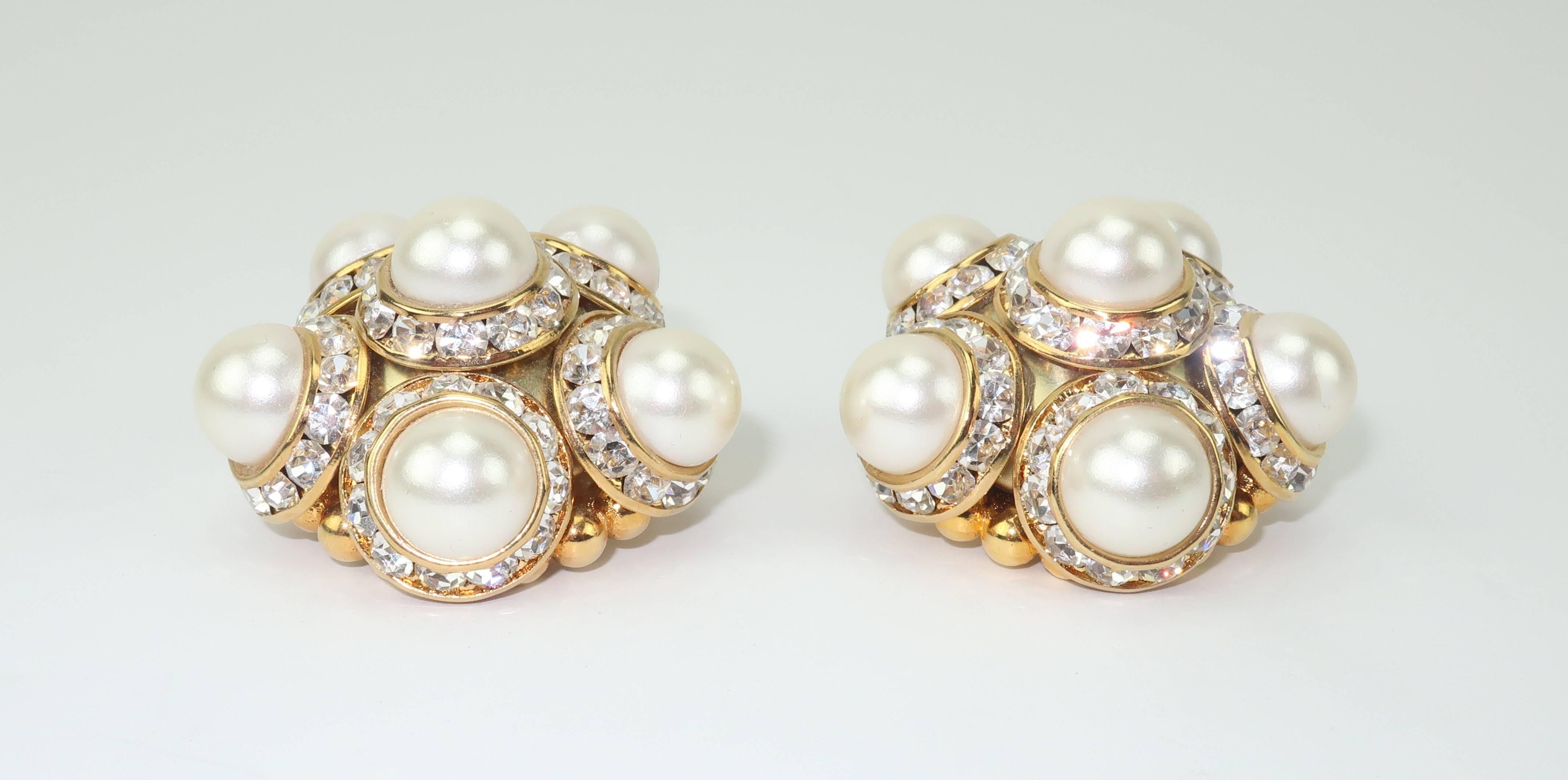 Faux Pearl and Rhinestone Vintage Clip On Earrings 4