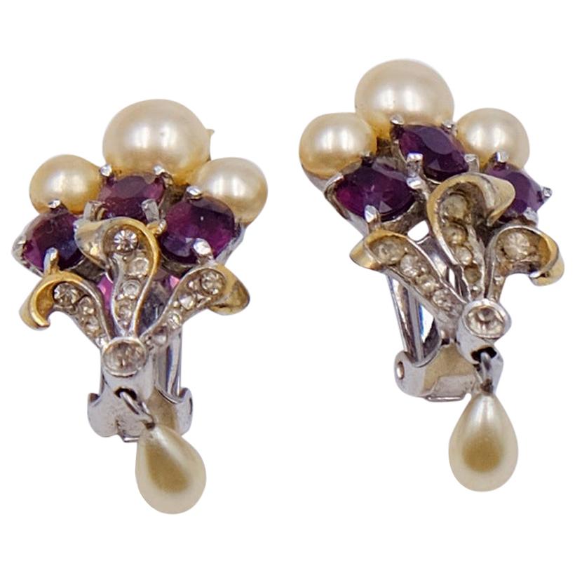 Vintage Faux Pearl Earrings 1940s For Sale