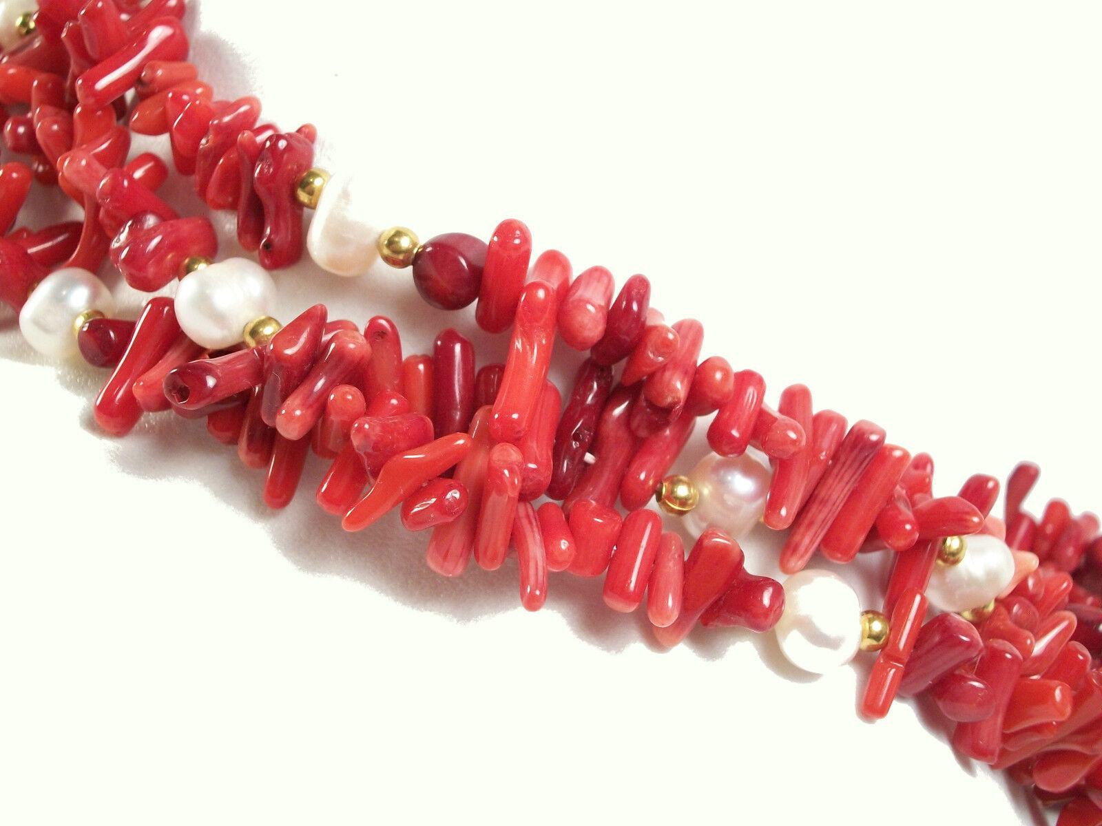 Vintage Faux Sicilian Branch Coral & Pearl Necklace, Unsigned, circa 1980s For Sale 1