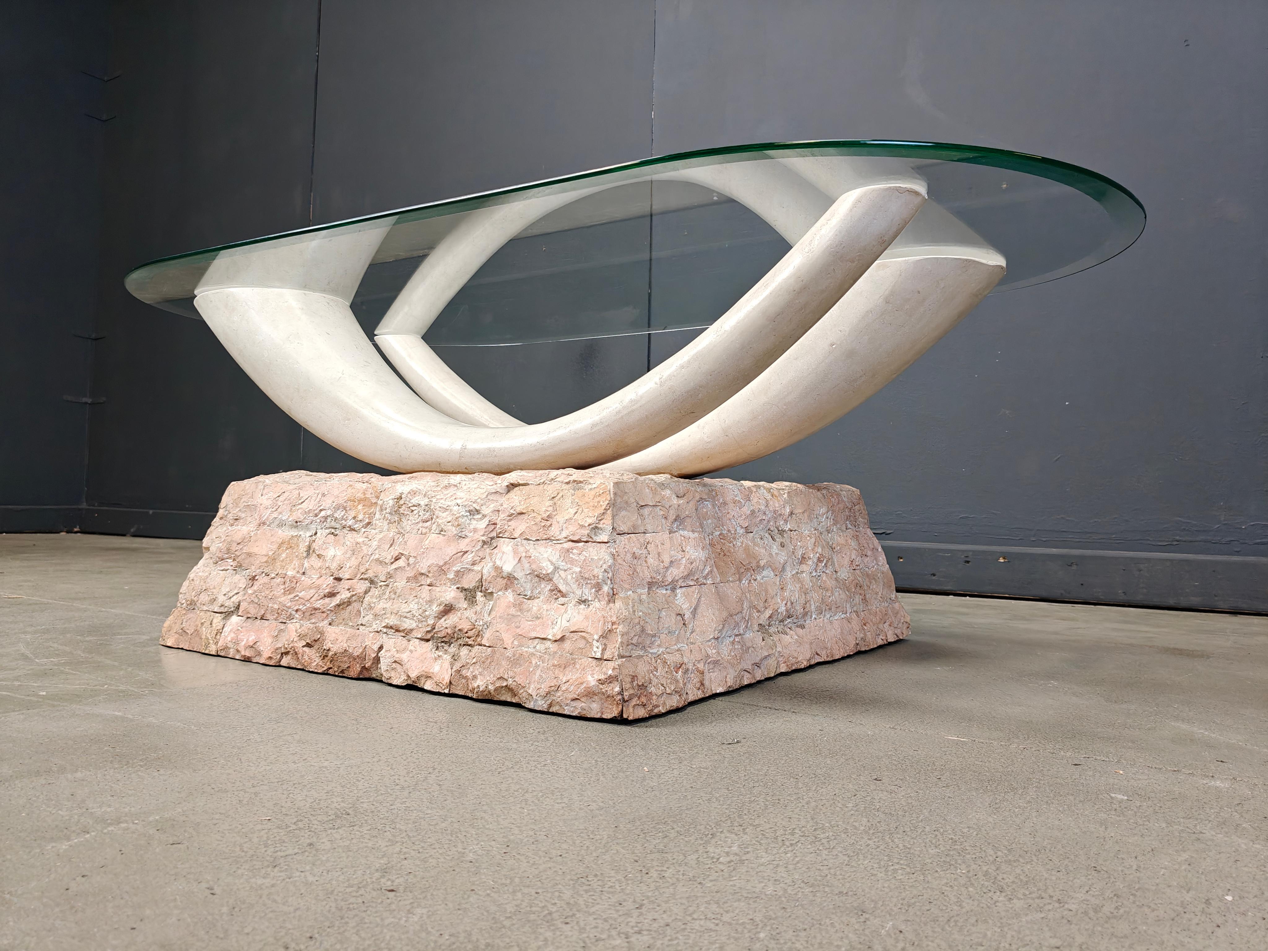 Vintage faux tusk coffee table, 1980s In Good Condition For Sale In Leuven, Vlaams Gewest