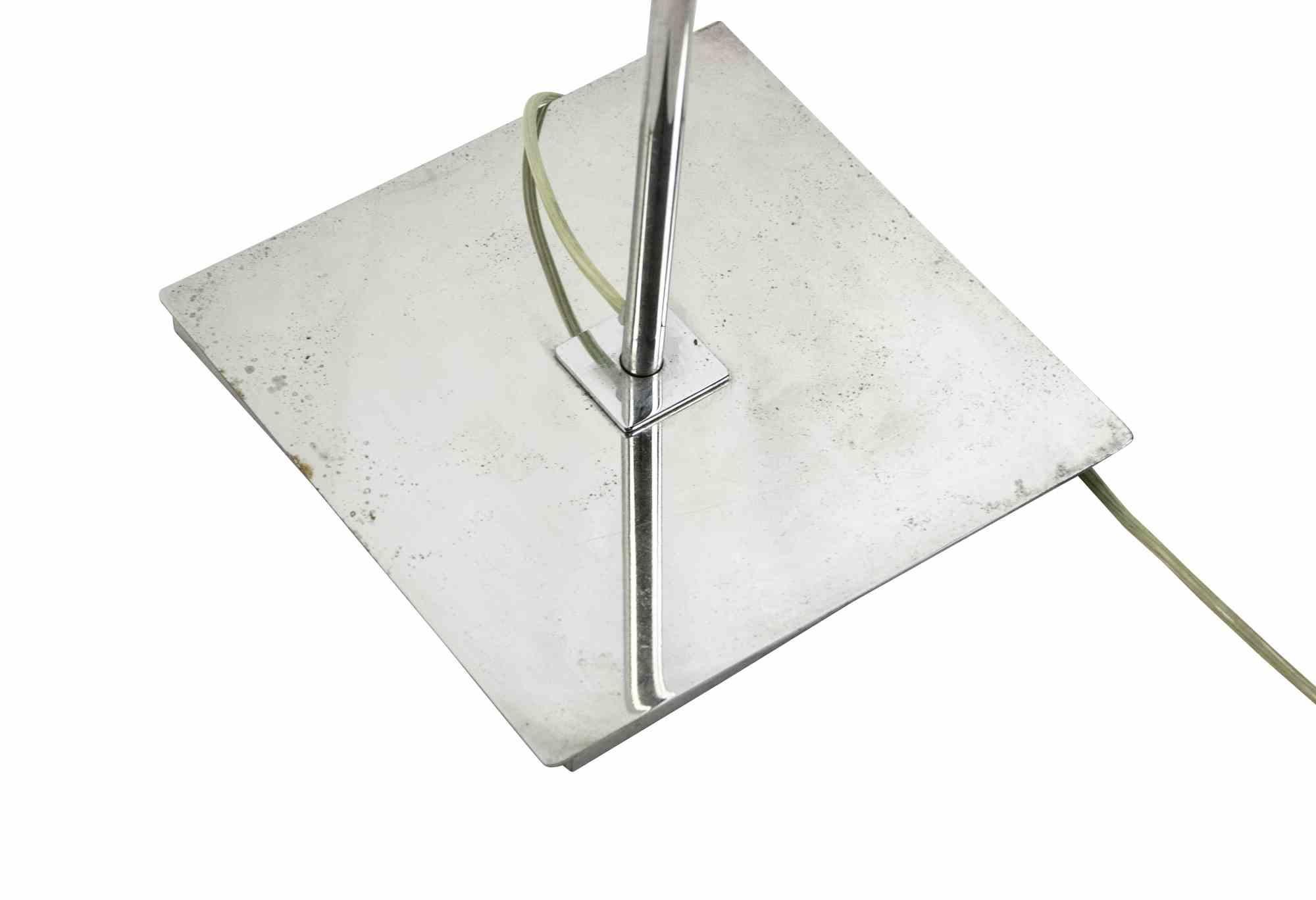 Favel chromed floor lamp is an original lamp realized for Favel in the 1970s

Square chromed steel bas.

Mint conditions (lack of chrome plating).

Favel is a company that creates lighting fixtures for the whole house aiming at a light that