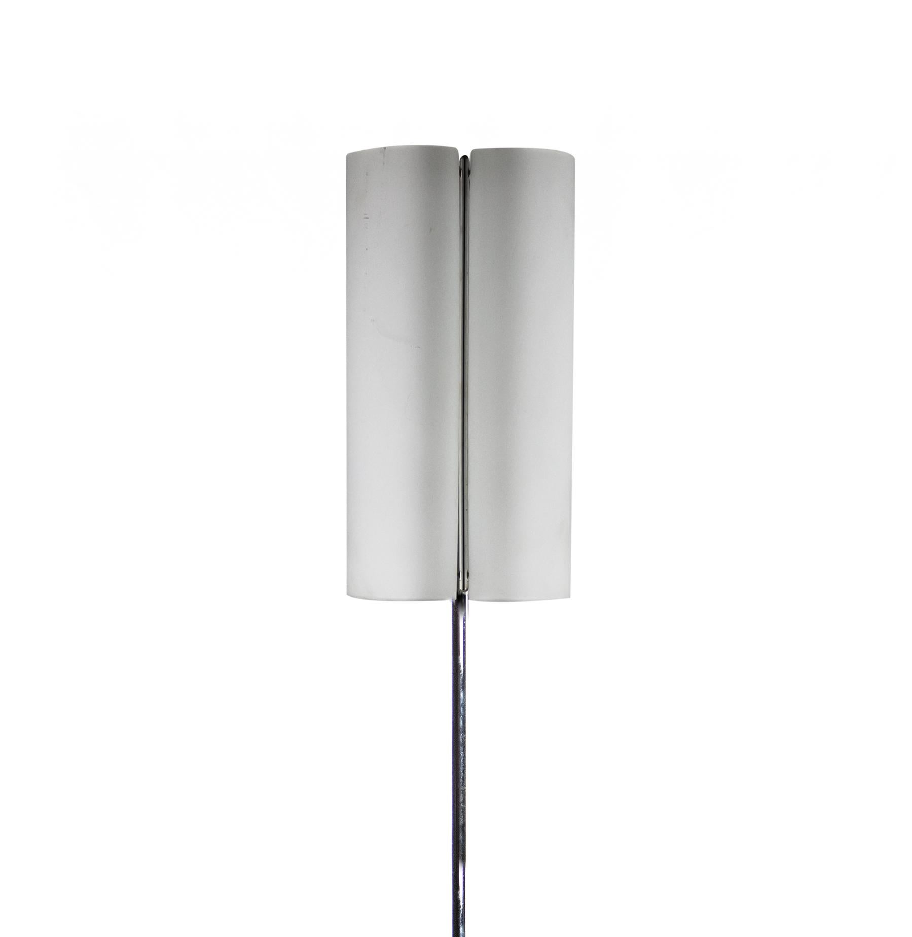 Vintage Favel Chromed Floor Lamp, 1970s In Good Condition For Sale In Roma, IT