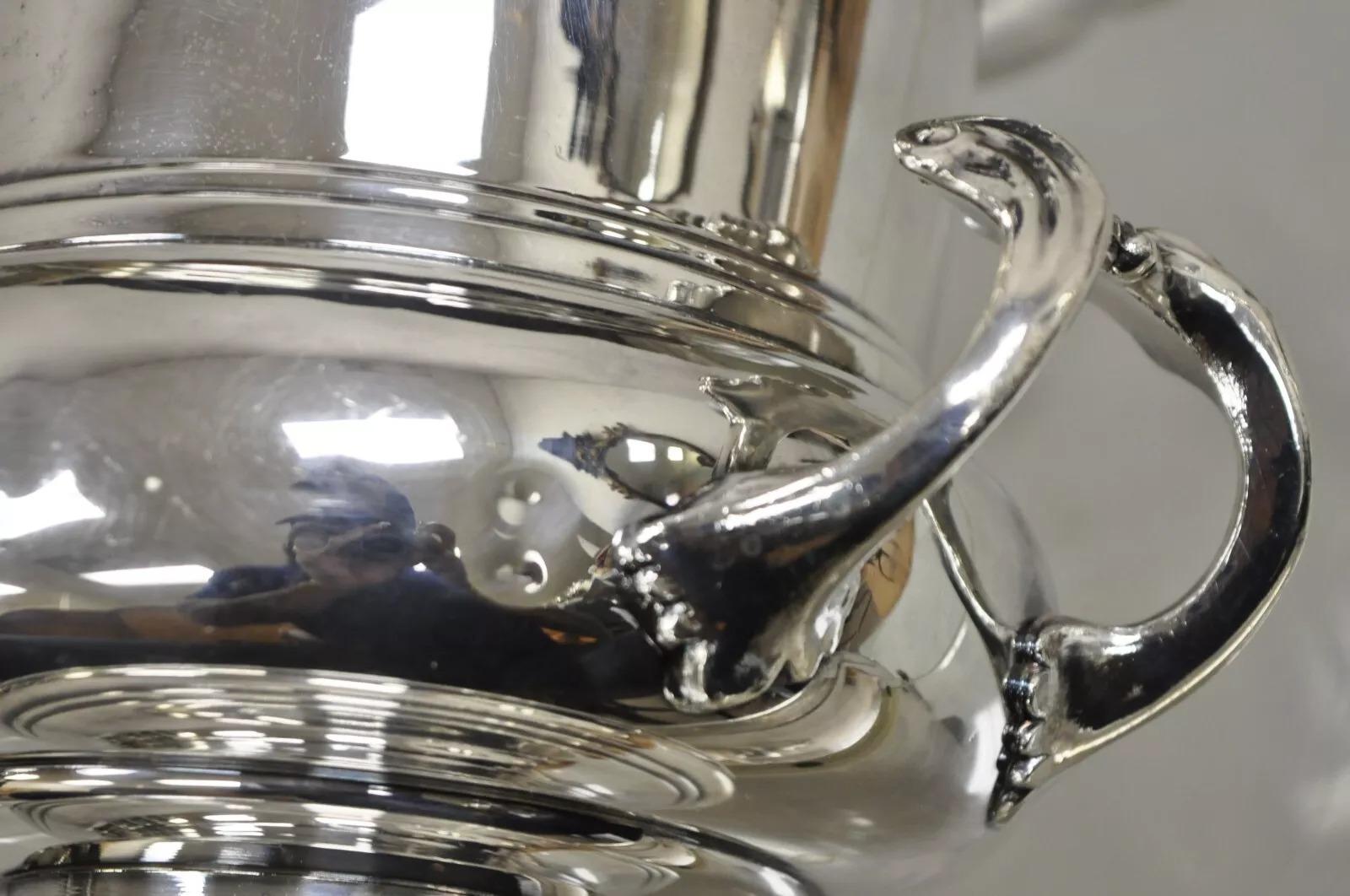 I.B. A.B. Seau à glace à champagne Rogers Georgetown plaqué argent en vente 2