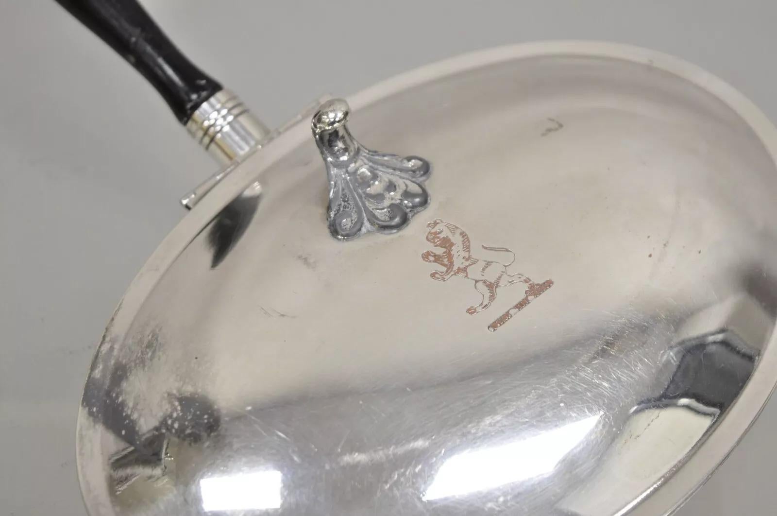 Vintage FB Rogers Silver Plated Silent Butler Krümelfänger w / Woodem Handle (Viktorianisch) im Angebot