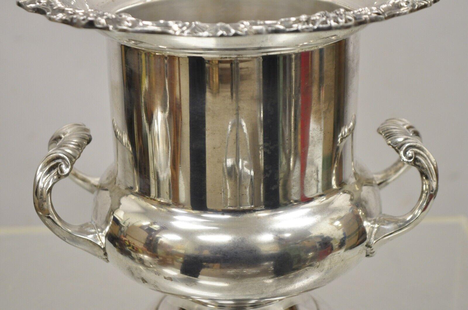 Vintage FB Rogers Copa trofeo bañada en plata Cubo para champán Enfriador de vino en venta 2