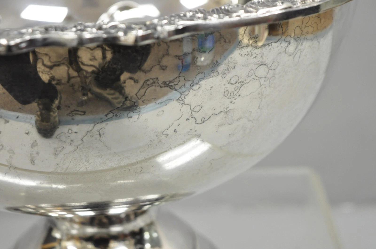 Vintage FB Rogers Silver Plated Victorian Style Punch Bowl Set w/ 10 Cups For Sale 2