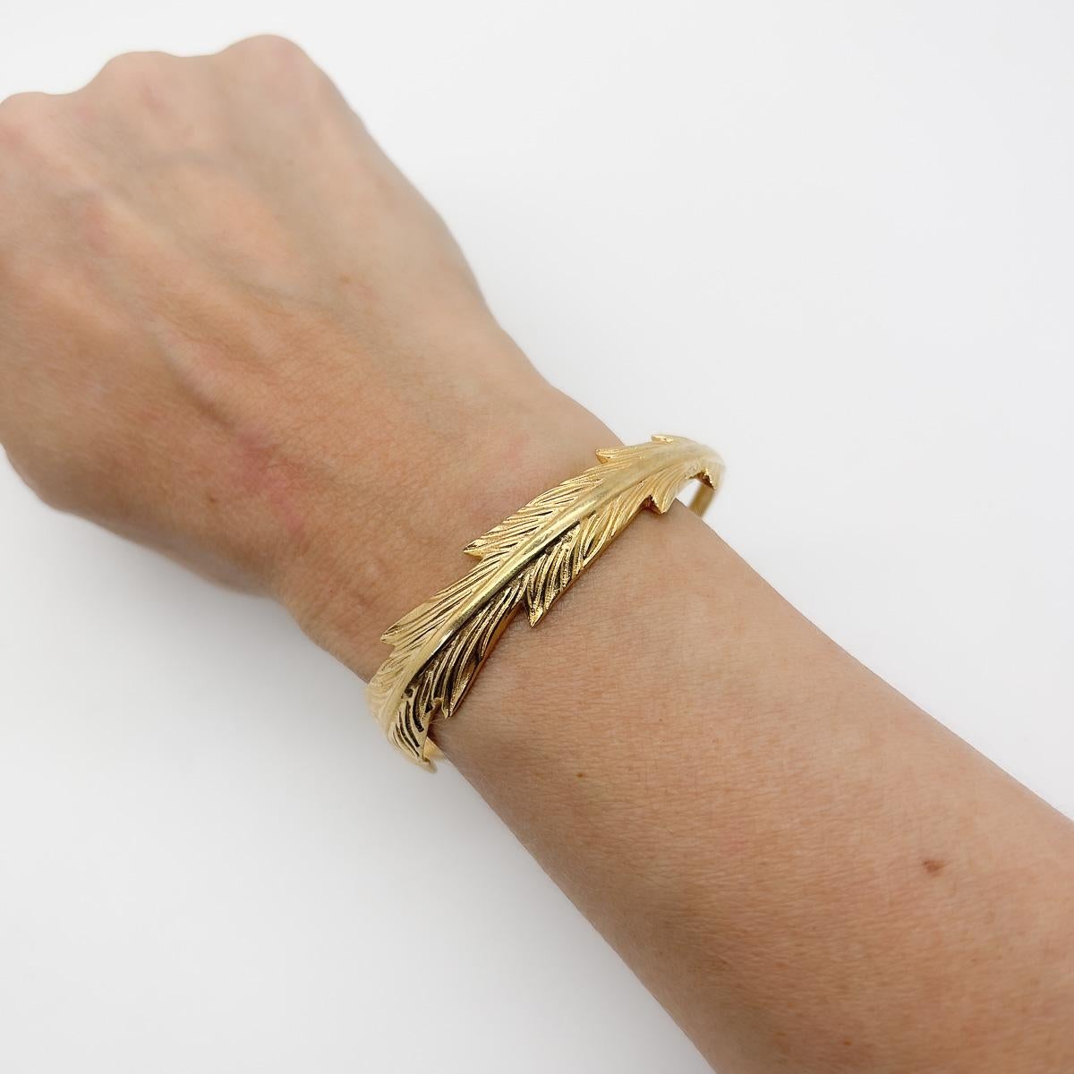 Vintage Feather Torque Cuff 1990s In Good Condition In Wilmslow, GB