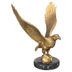Vintage Federal Brass Eagle Skulptur mit Marmorsockel