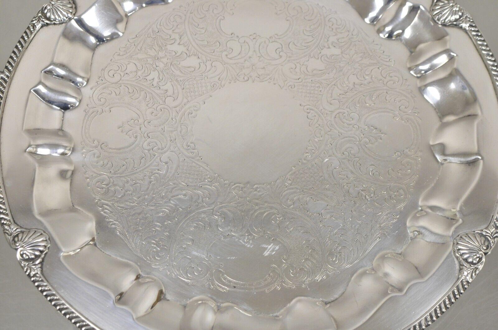 20th Century Vintage Federal Silver Co. Silver Plated Large Round Twin Handle Platter Tray For Sale