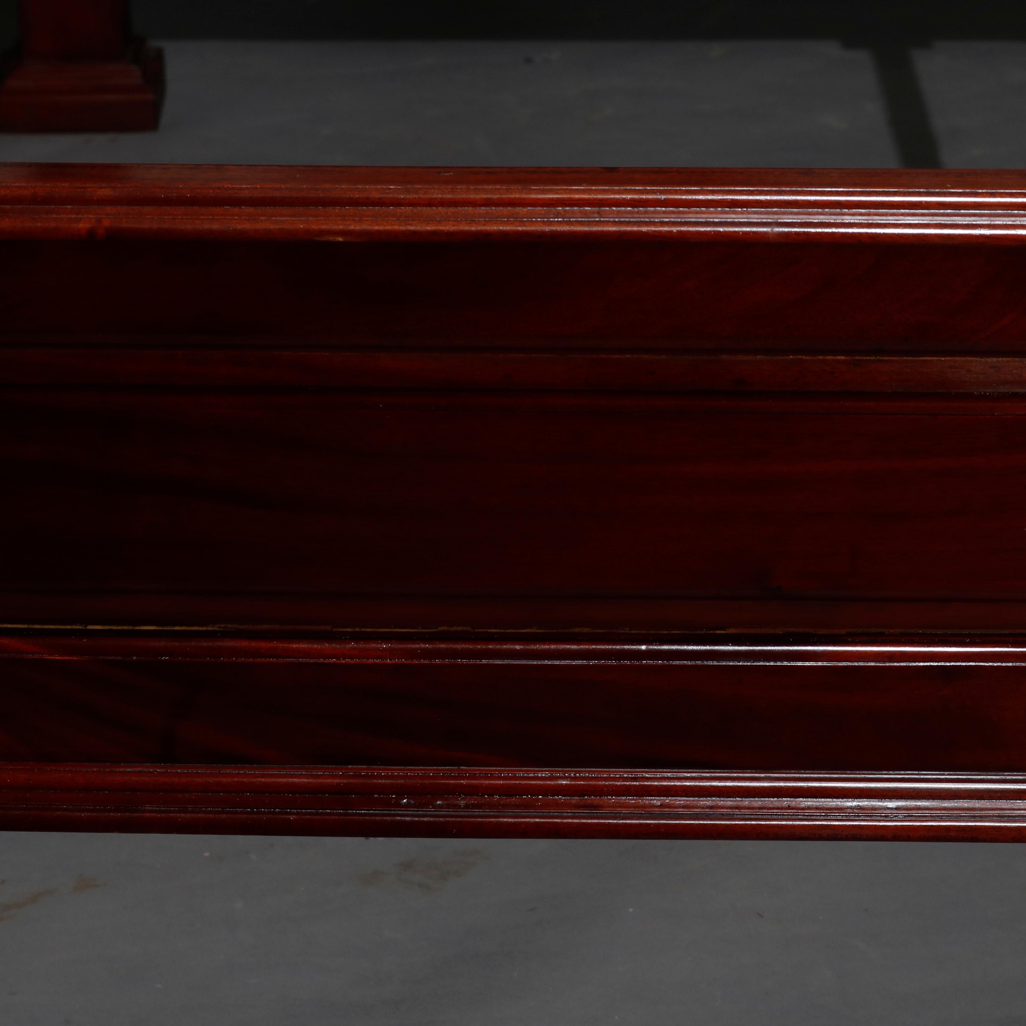 Vintage Federal Style Carved Mahogany Canopy Queen Size Tester Bed, 20th Century 7