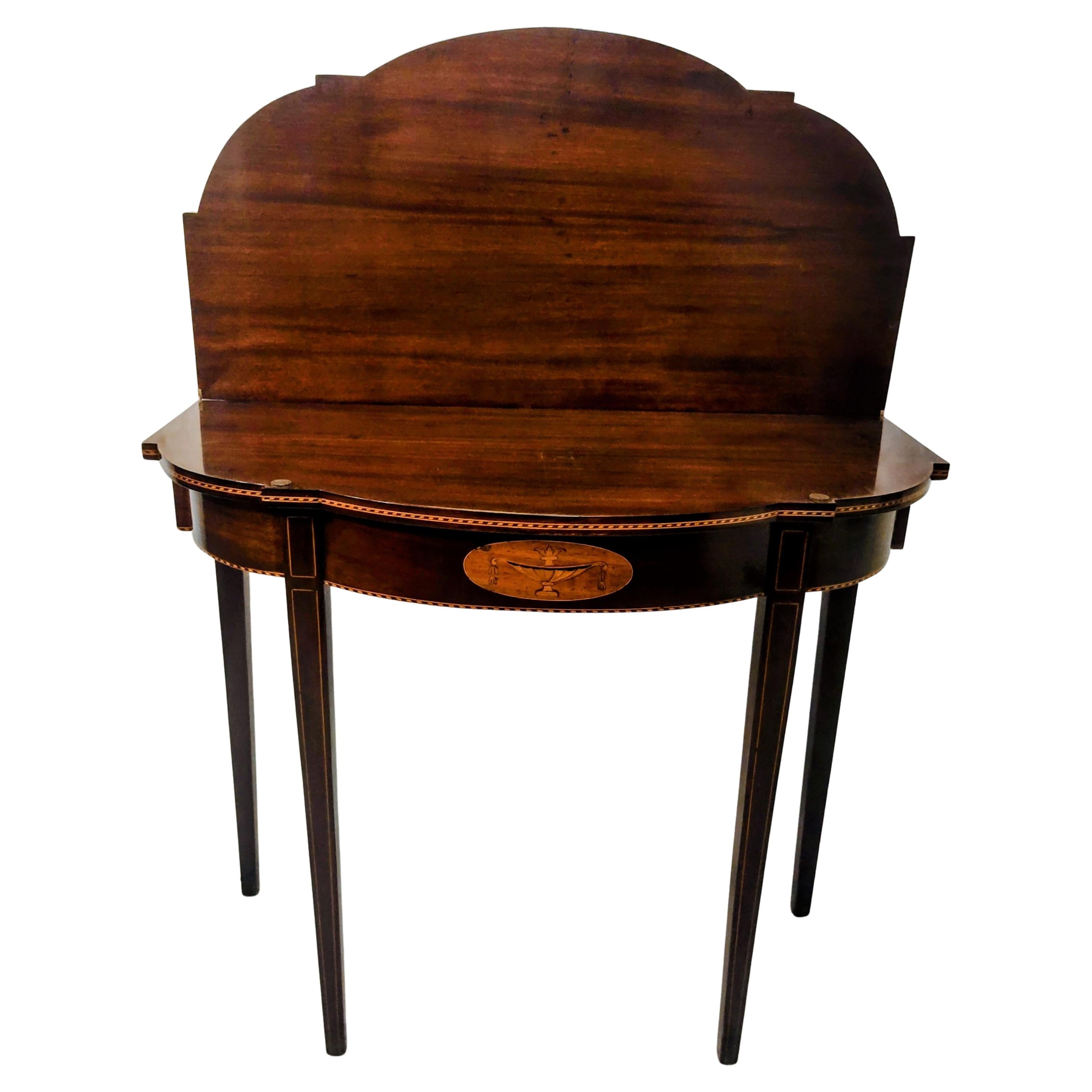 Vintage Federal Style Game Table