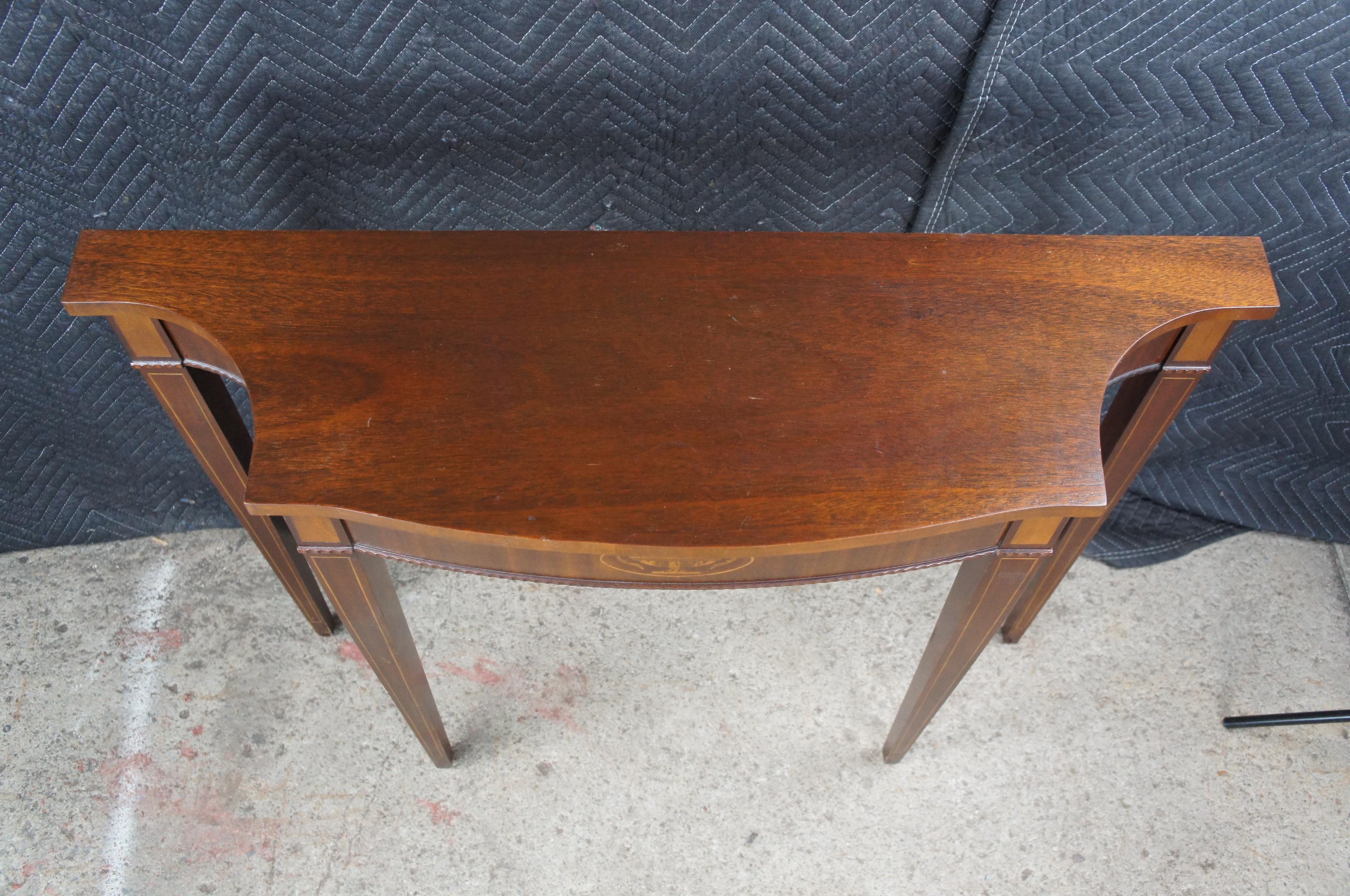 Vintage Federal Style Mahagoni Intarsien Demilune Konsole Hall Tisch (20. Jahrhundert) im Angebot