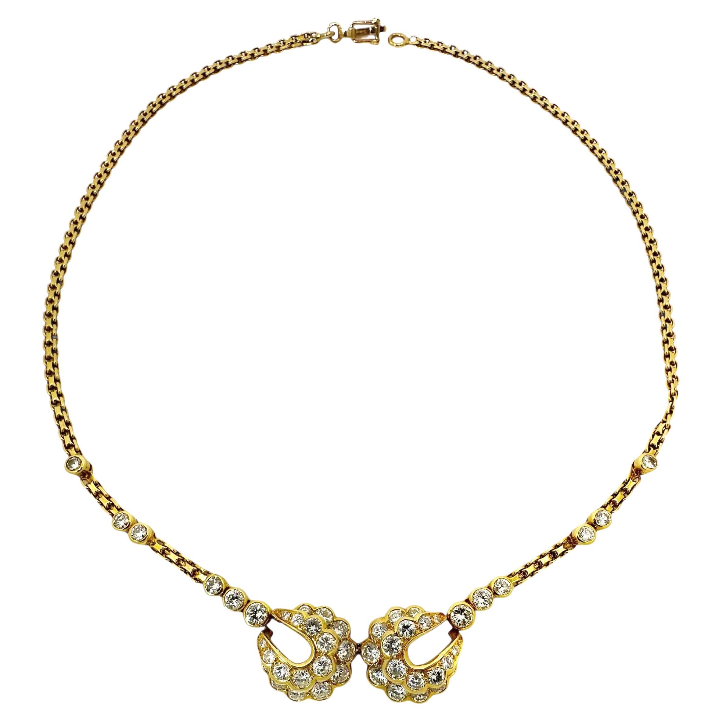 Collier Vintage Féminin Français en or jaune 18K et diamants