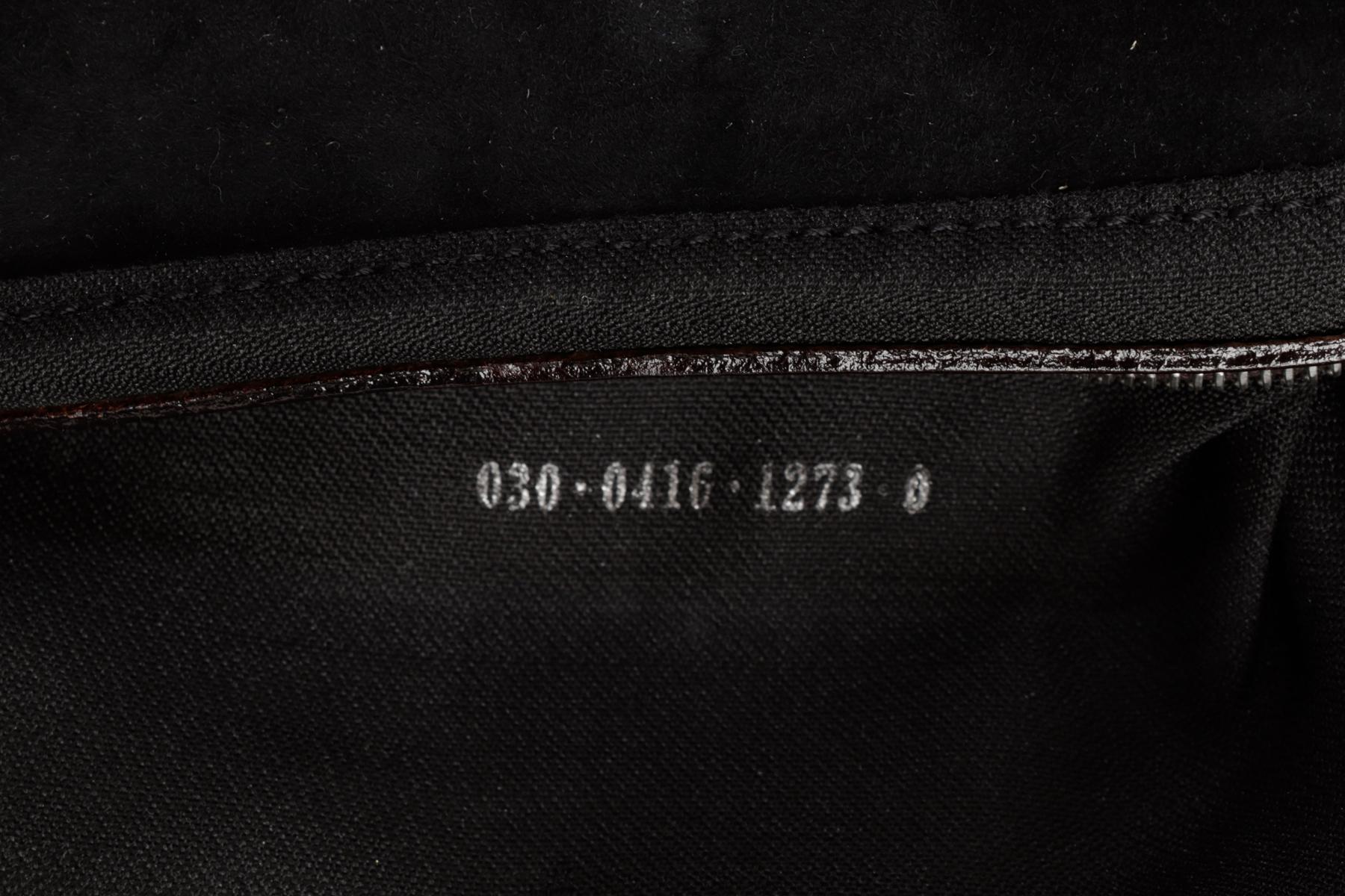 Vintage Fendi Black Suede Baguette Bag w/ Brown Leather Strap Silver Hardware im Angebot 6