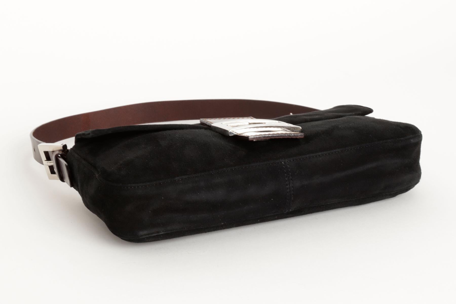 Vintage Fendi Black Suede Baguette Bag w/ Brown Leather Strap Silver Hardware im Angebot 4