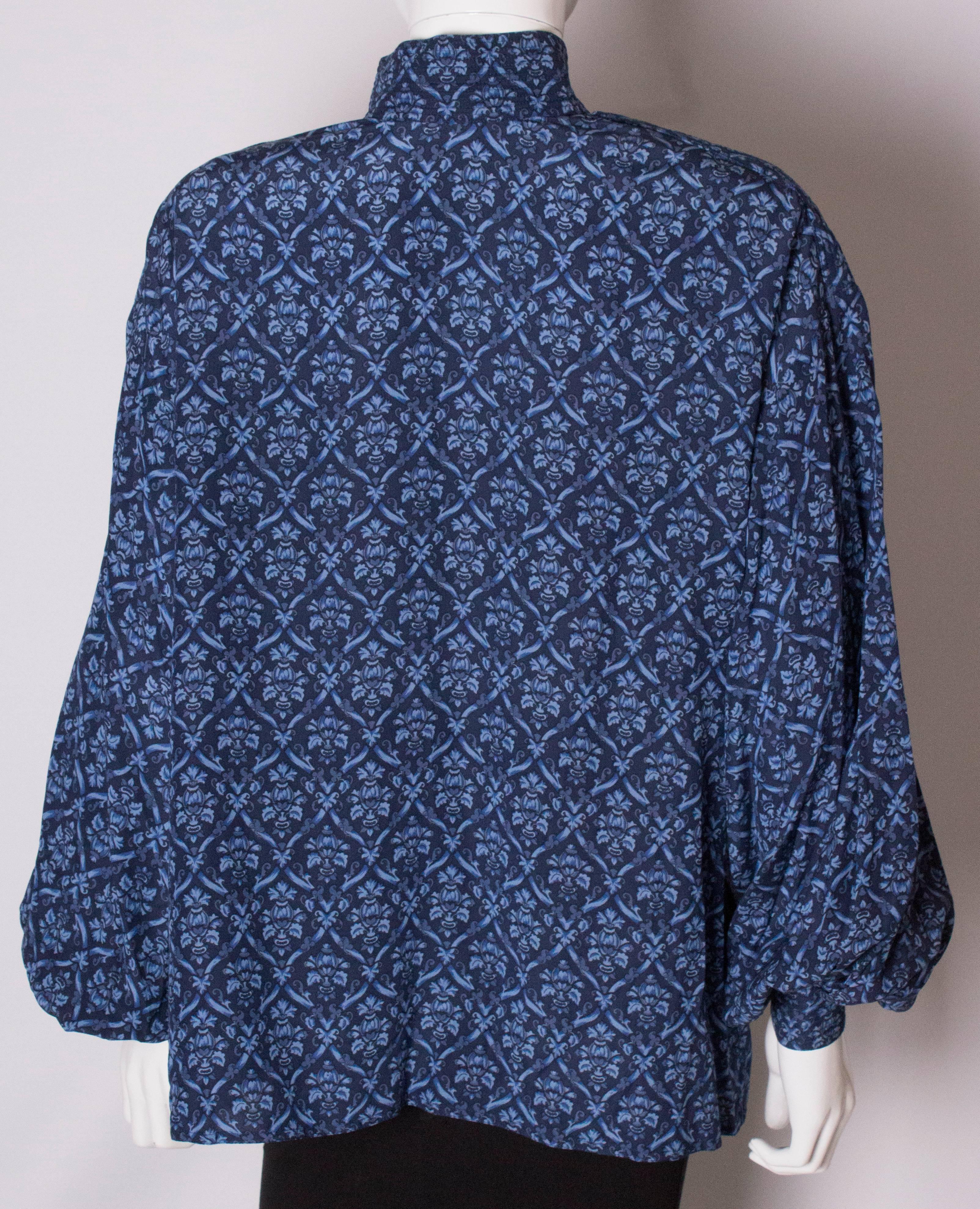 Women's Vintage Fendi Blue Silk Blouse For Sale