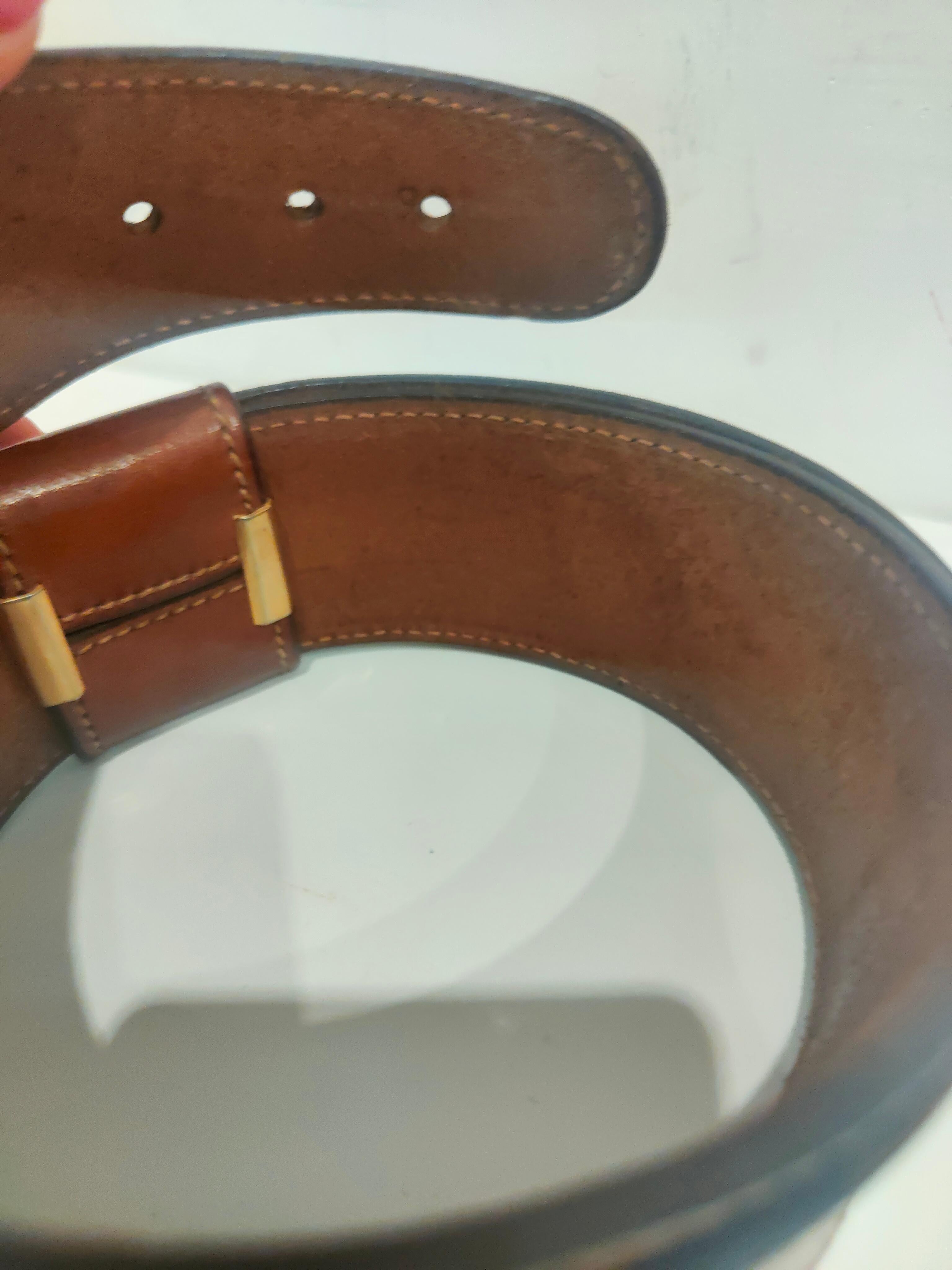 Marron Ceinture vintage en cuir Brown de Fendi en vente