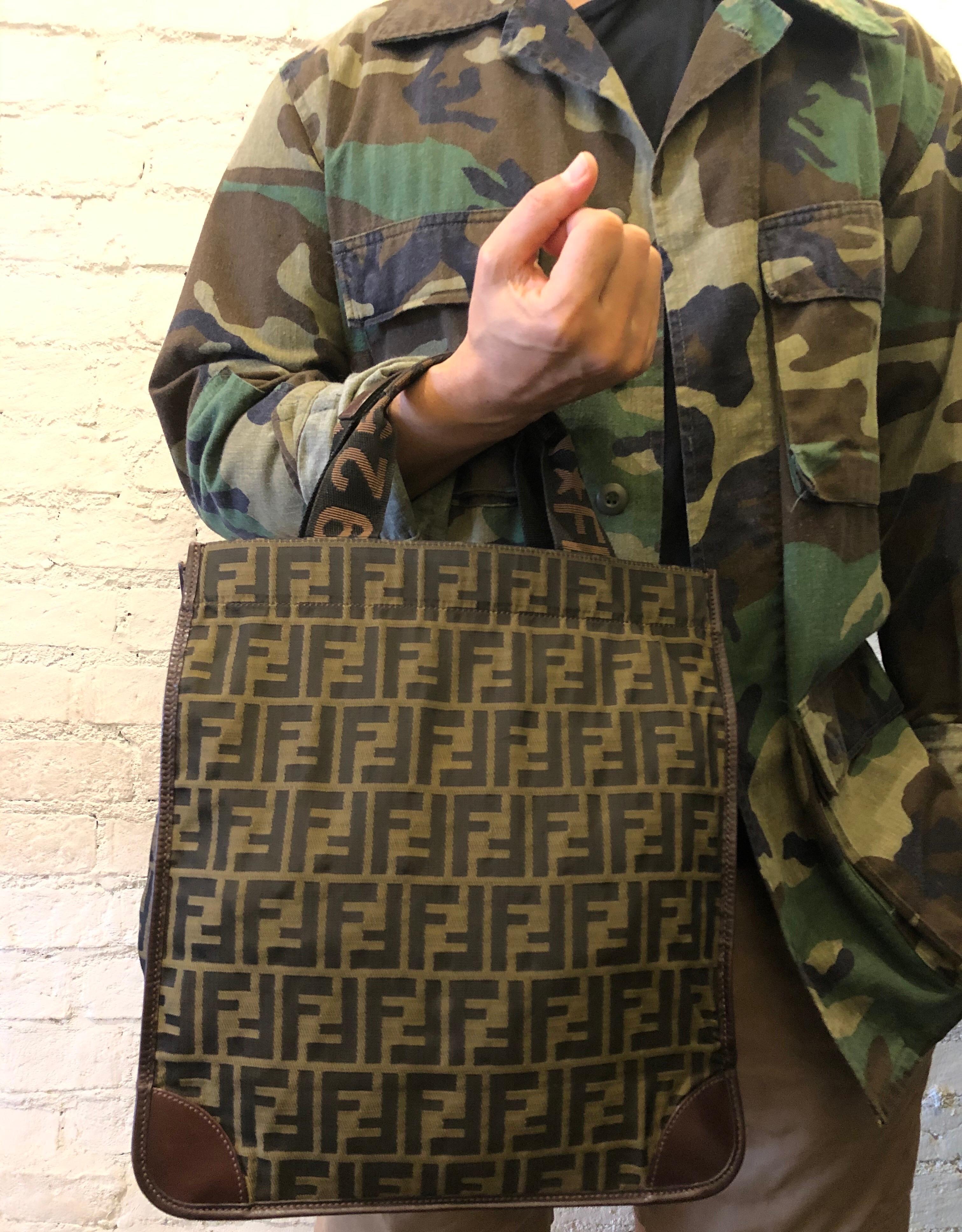 Vintage FENDI Brown Zucca Jacquard Foldable Tote Bag For Sale 1