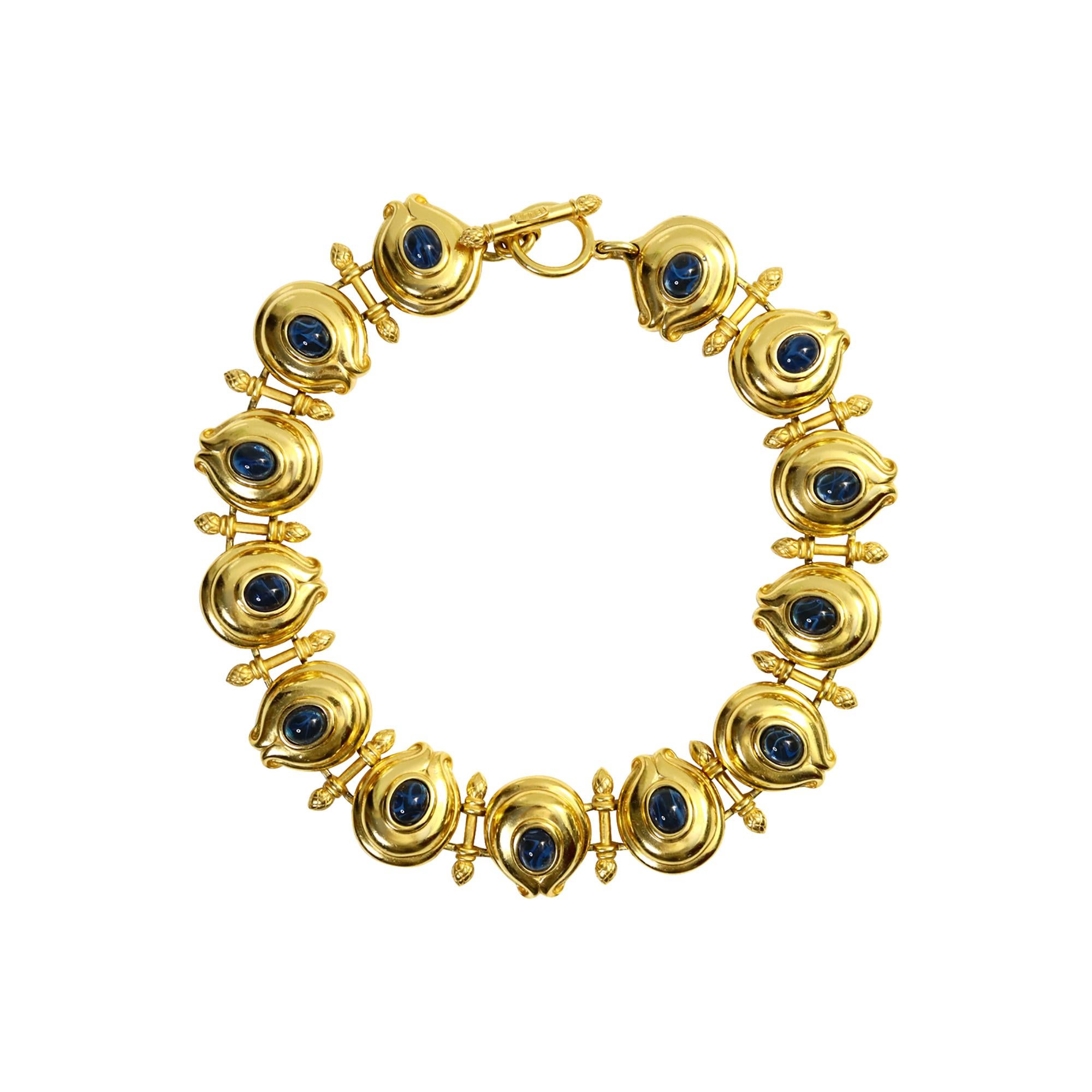 Collar vintage Fendi de oro y cabujones azules circa años 80 en Bueno estado para la venta en New York, NY
