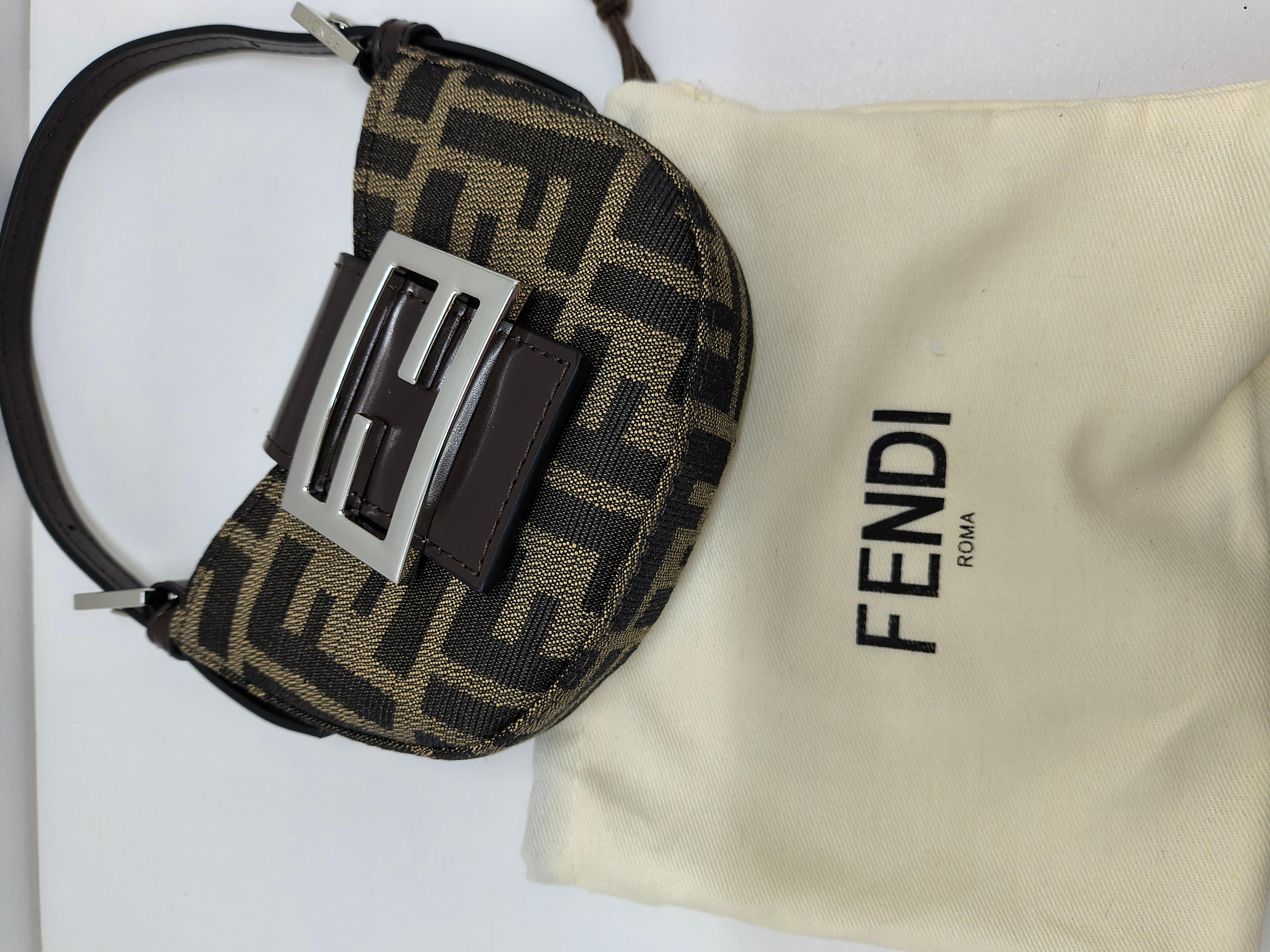 Vintage Fendi Greca Mini Half Moon Baguette Clutch Shoulder Bag 1