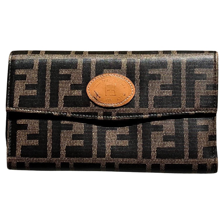 Vintage Fendi Trifold Canvas Leather Wallet For Sale at 1stDibs
