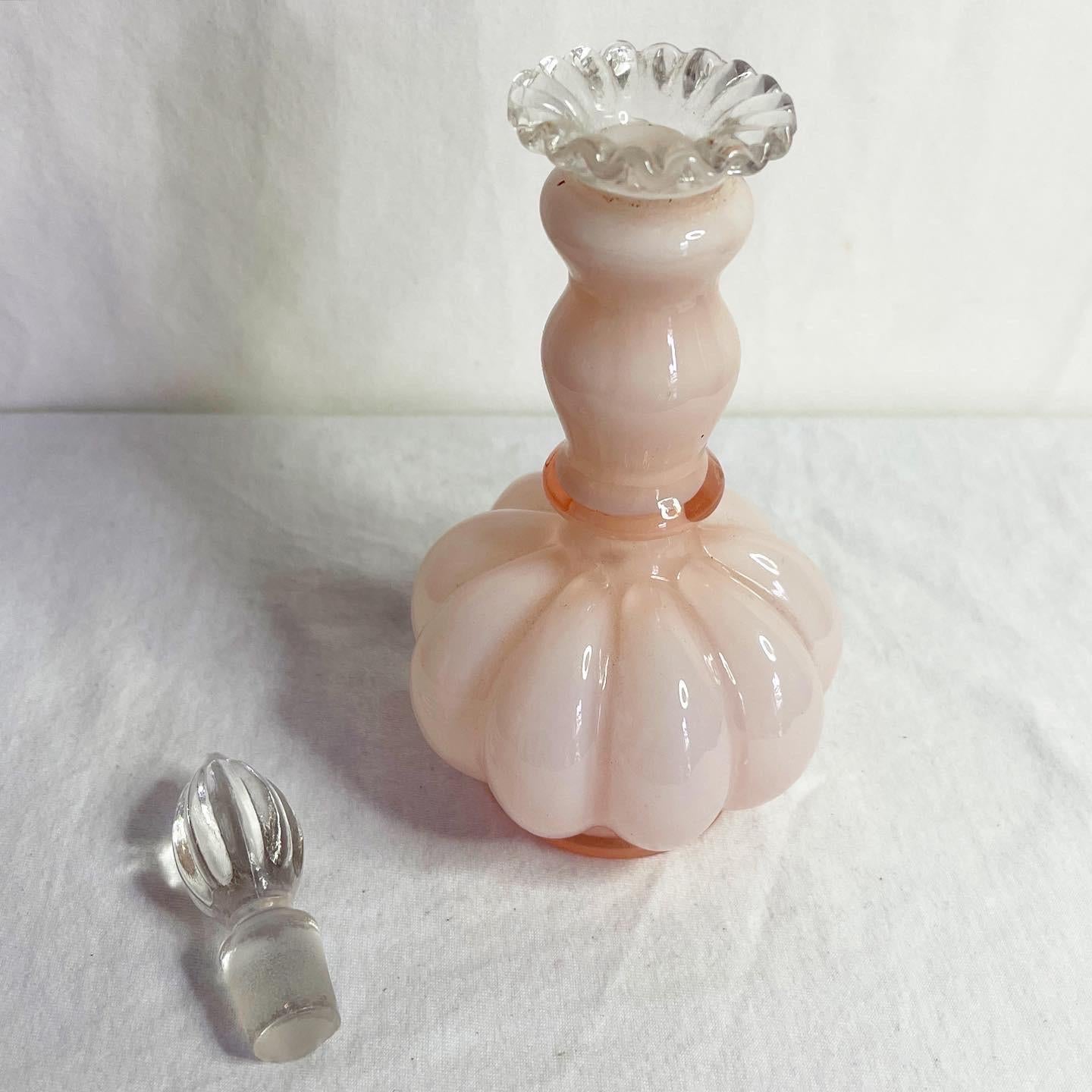 Vintage Fenton Pink Melon Glass Perfume Bottle and Powder Jar, 2 Pieces In Good Condition In Delray Beach, FL