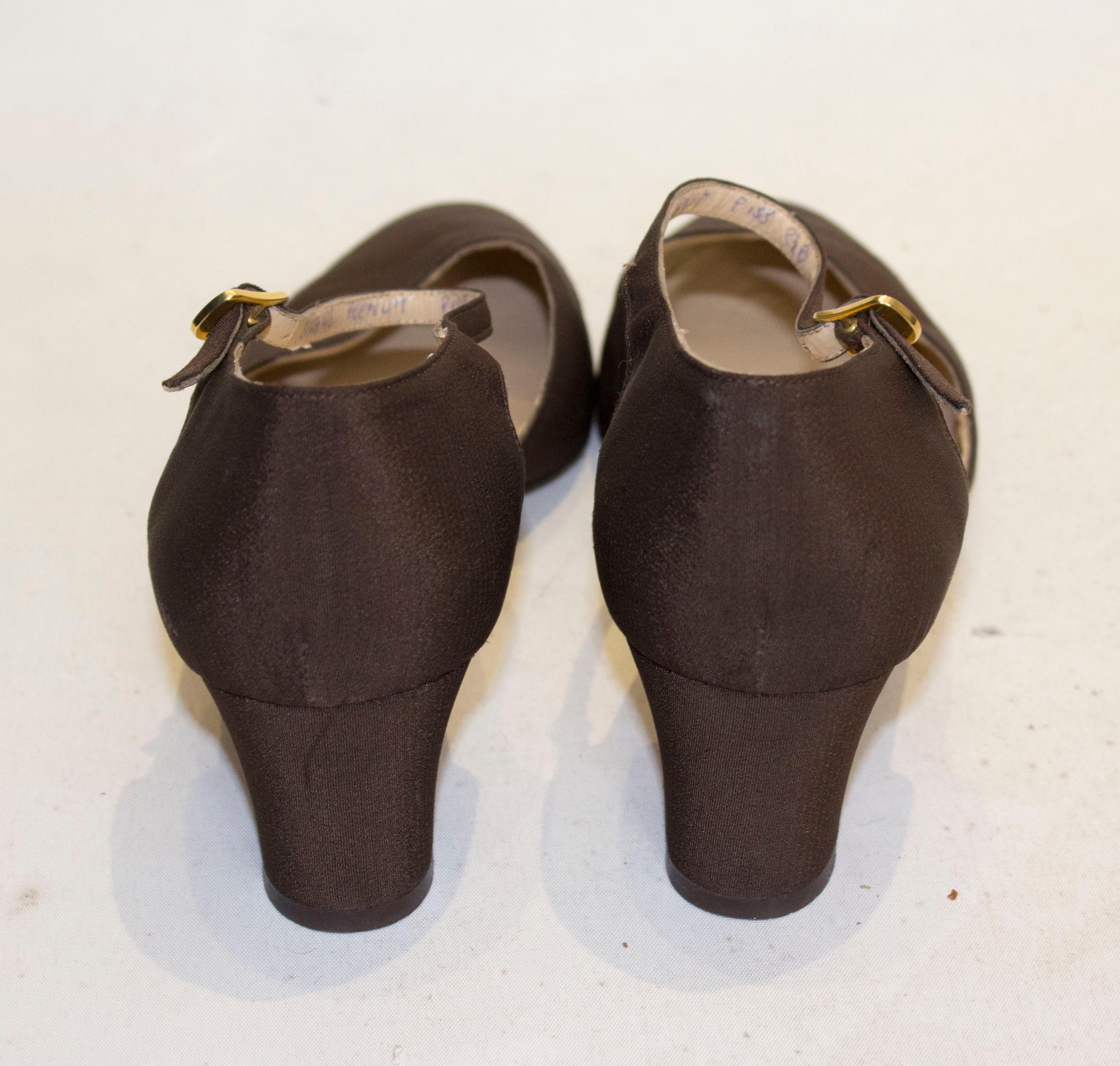 Black Vintage Ferragamo Shoes 
