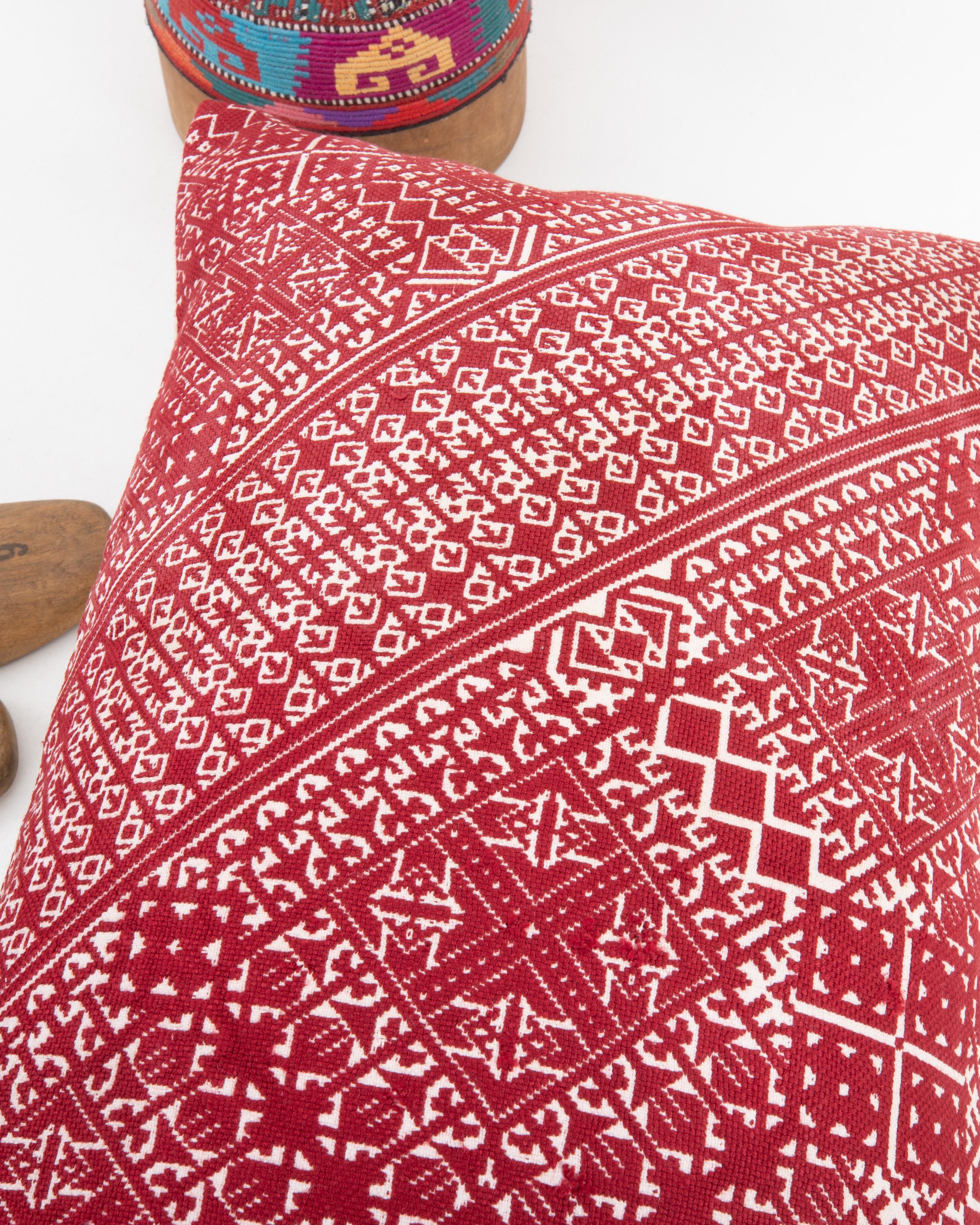 Fez vintage  Federa con ricamo, Marocco, 1960 In condizioni buone in vendita a Istanbul, TR