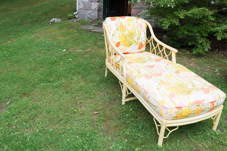 Vintage Ficks Reed Chinoiserie Bamboo Style Chaise Longue For Sale at ...
