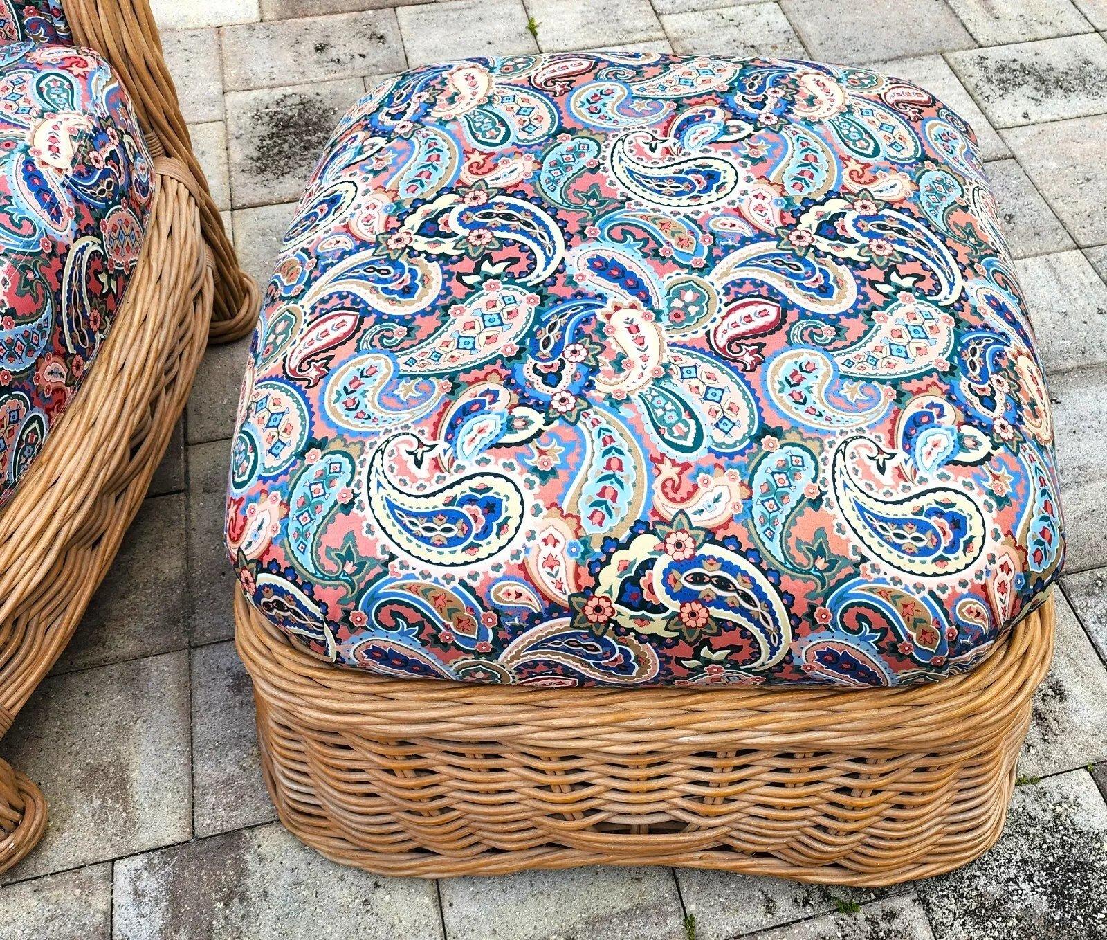 Fine XX secolo Poltrona e ottomana in rattan Ficks Reed d'epoca in vendita