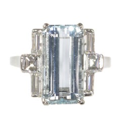 Vintage 1950s Design White Gold Engagement Ring with a Aquamarine and Diamonds