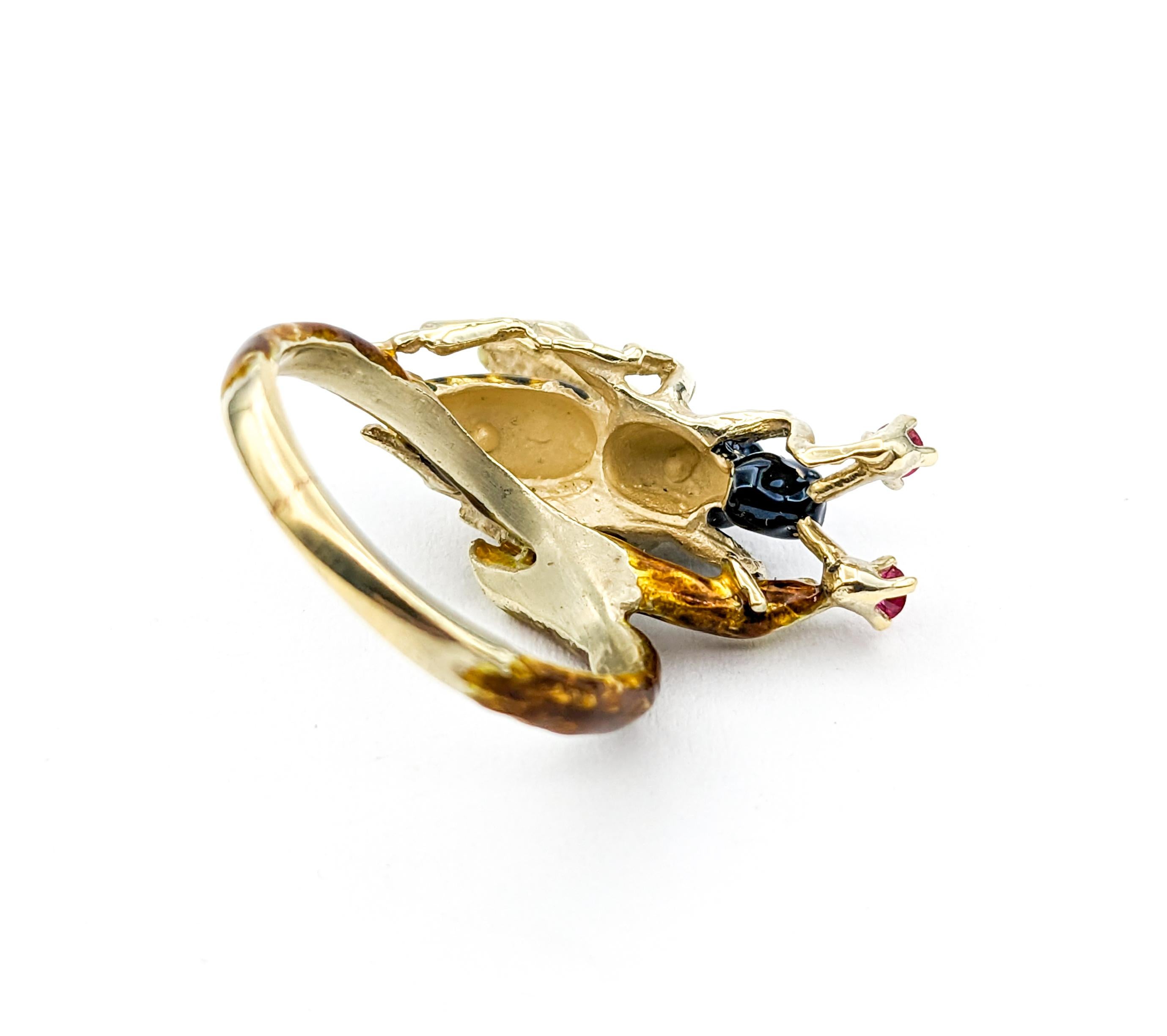 Women's Vintage Figural Enamel Wasp Insect Ring with Rubies In Yellow Gold For Sale