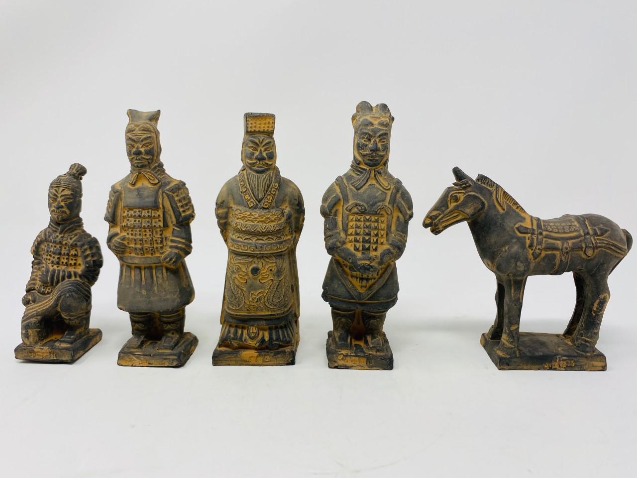 Mid-20th Century Vintage Figure Set of Miniature Terracotta Chinese Xian Warriors For Sale