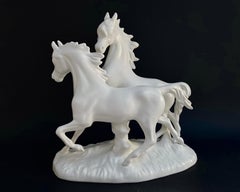Figurine vintage cheval en porcelaine biscuit blanc, Allemagne de l'Ouest, années 1980, Goebel
