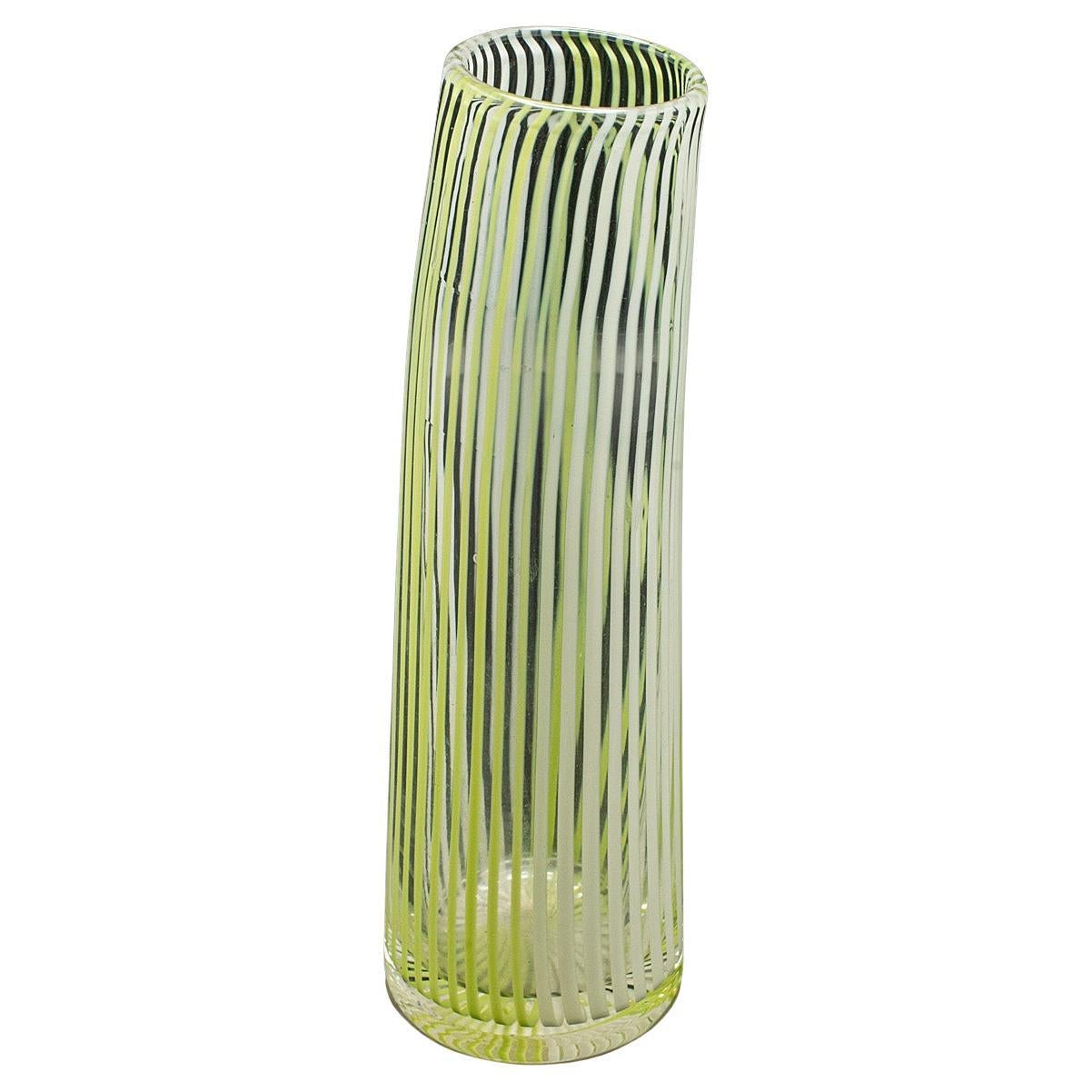 Vaso Filigrana vintage, Italian Art Glass, Murano Posy Sleeve, metà secolo, 1950