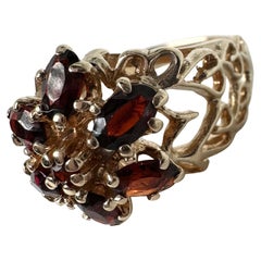 Vintage Filigree Garnet Gemstone Ring 10Karat Yellow Gold