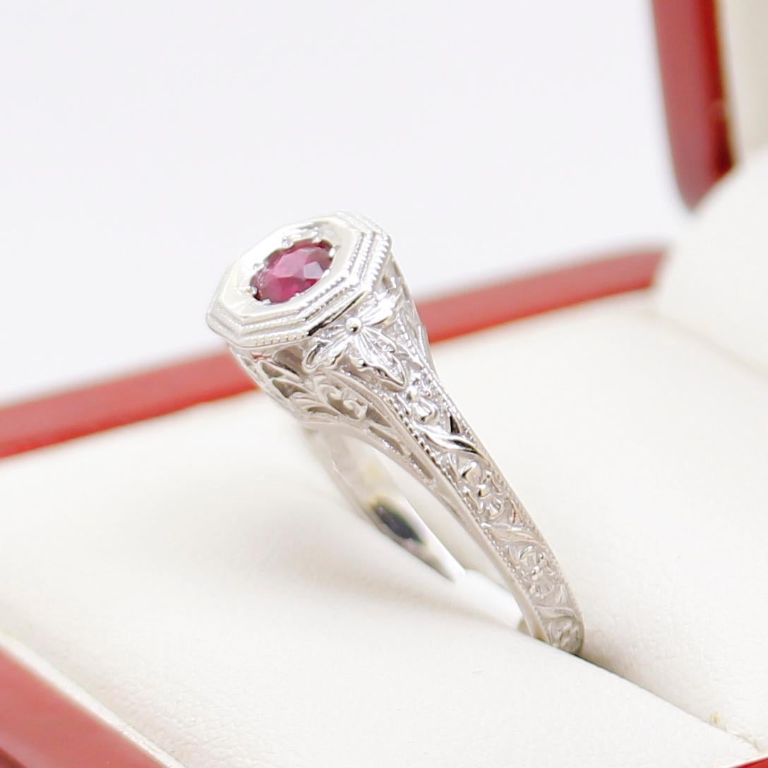 Vintage Filigree Ruby Ring For Sale 2