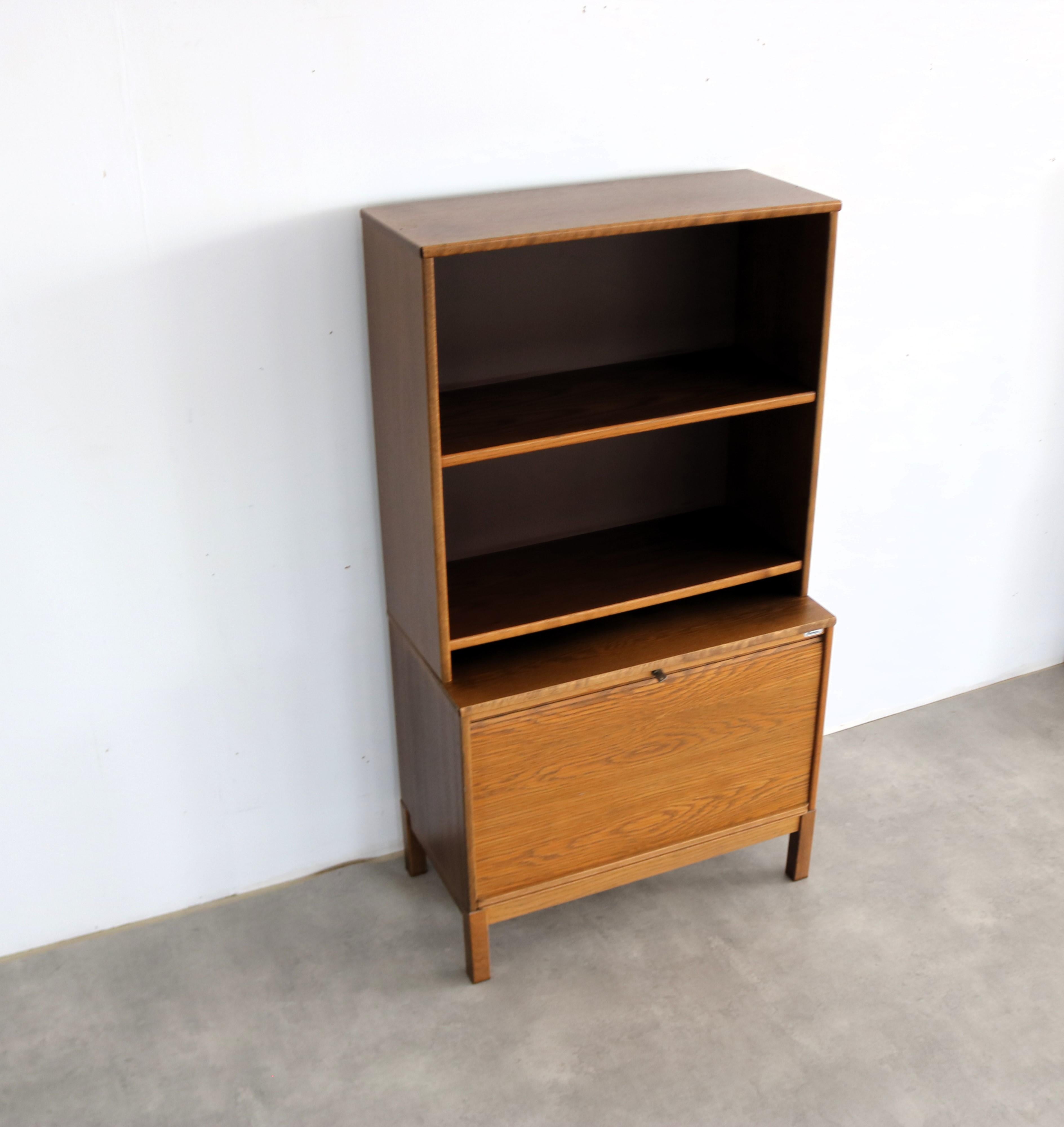 vintage filing cabinet | bookcase | Kinnarps | Sweden For Sale 12