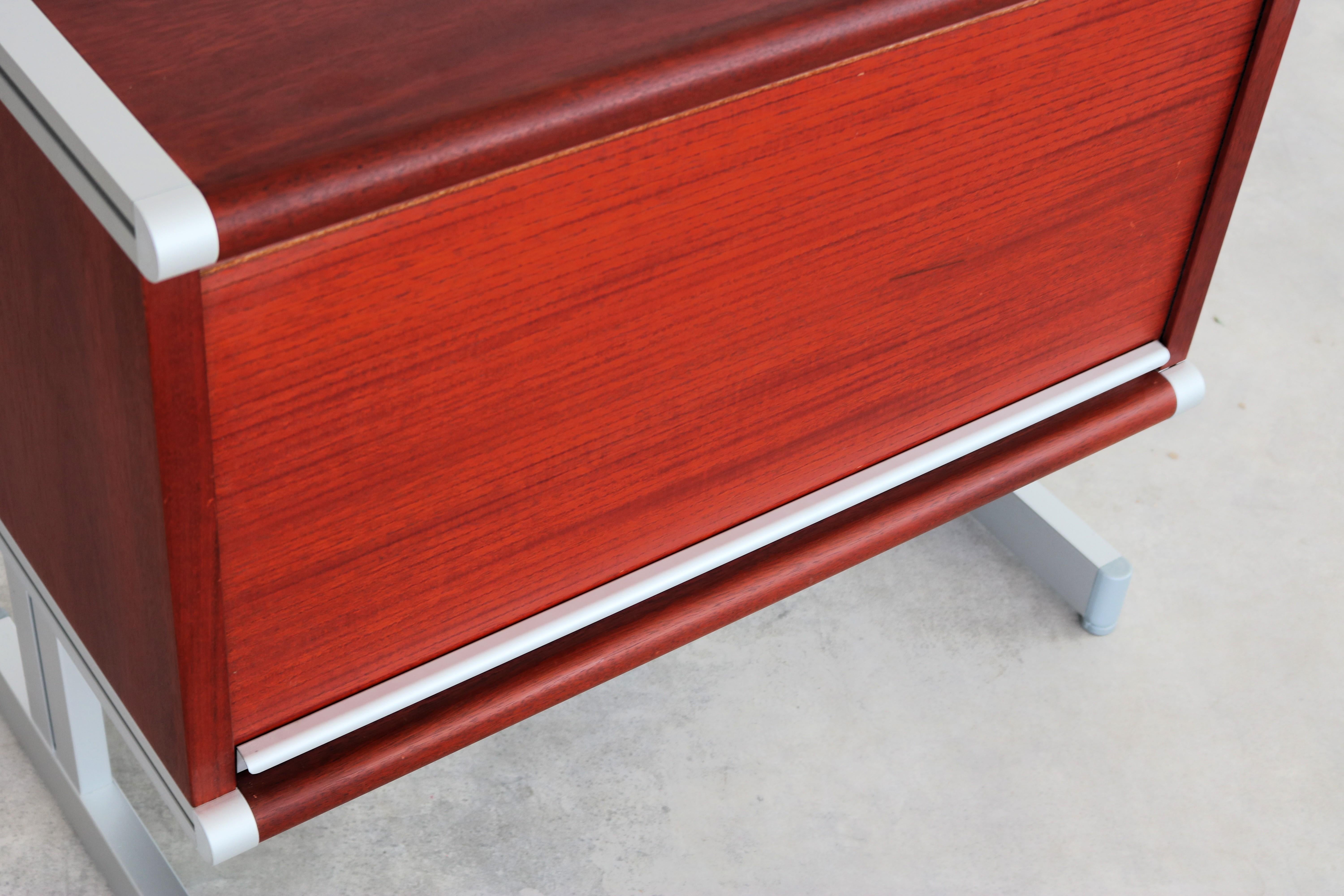 Classeur vintage  cabinet  mobilier de bureau  1970s en vente 1