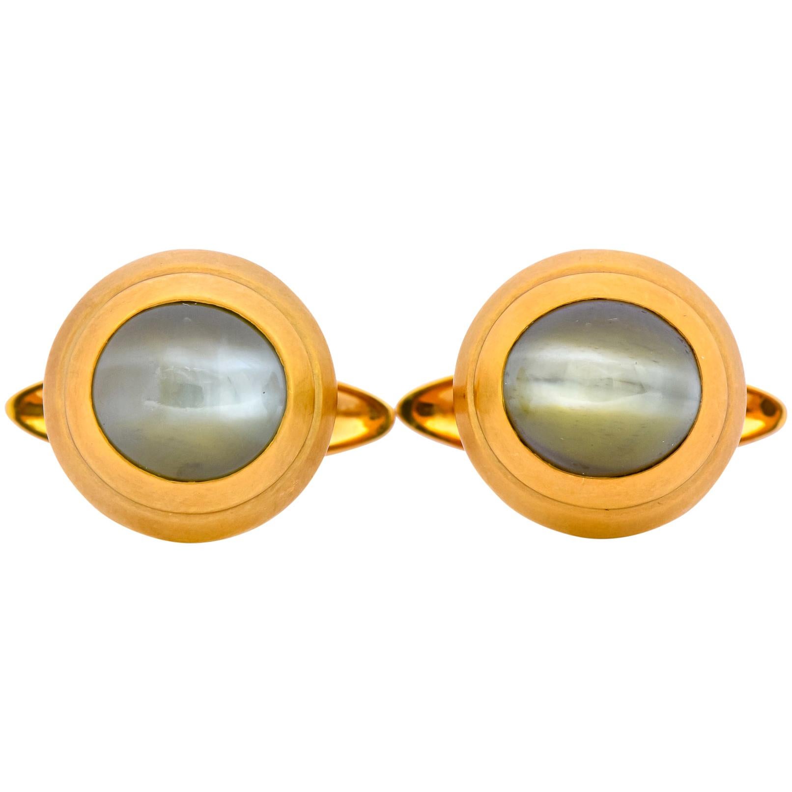 Vintage Fine Cat's Eye Chrysoberyl 18 Karat Gold Men's Cufflinks