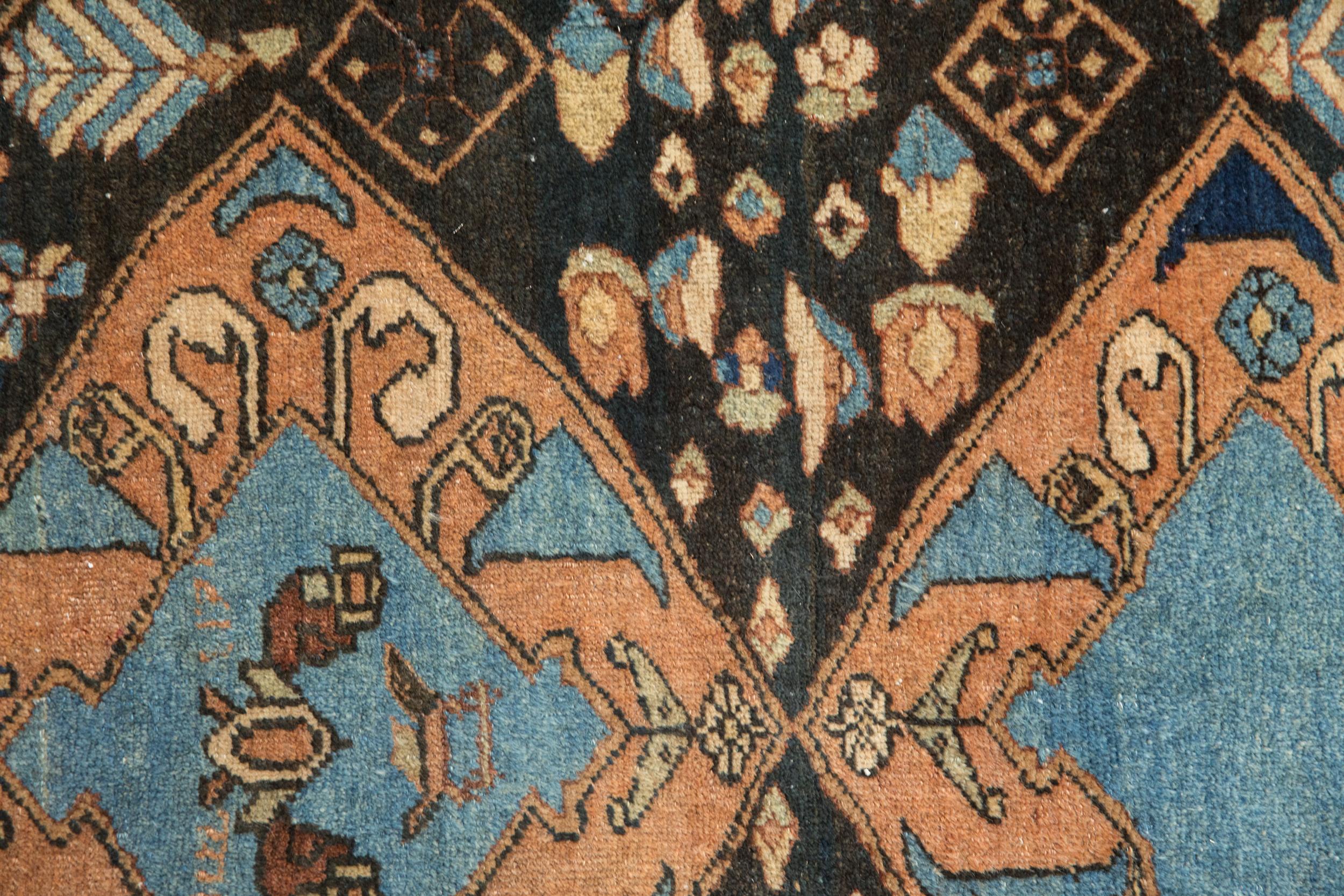 Vintage Fine Heriz Square Rug Heriz Serapi en venta